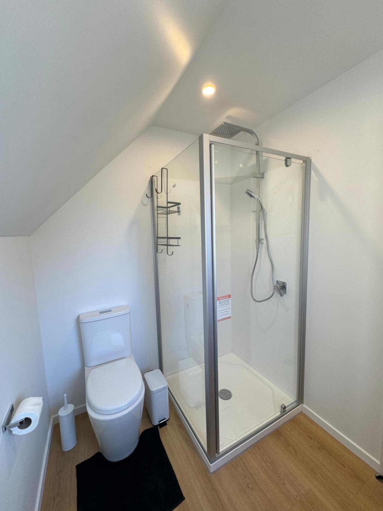 Airport Retreat 4br 8 Guests Holiday home Christchurch