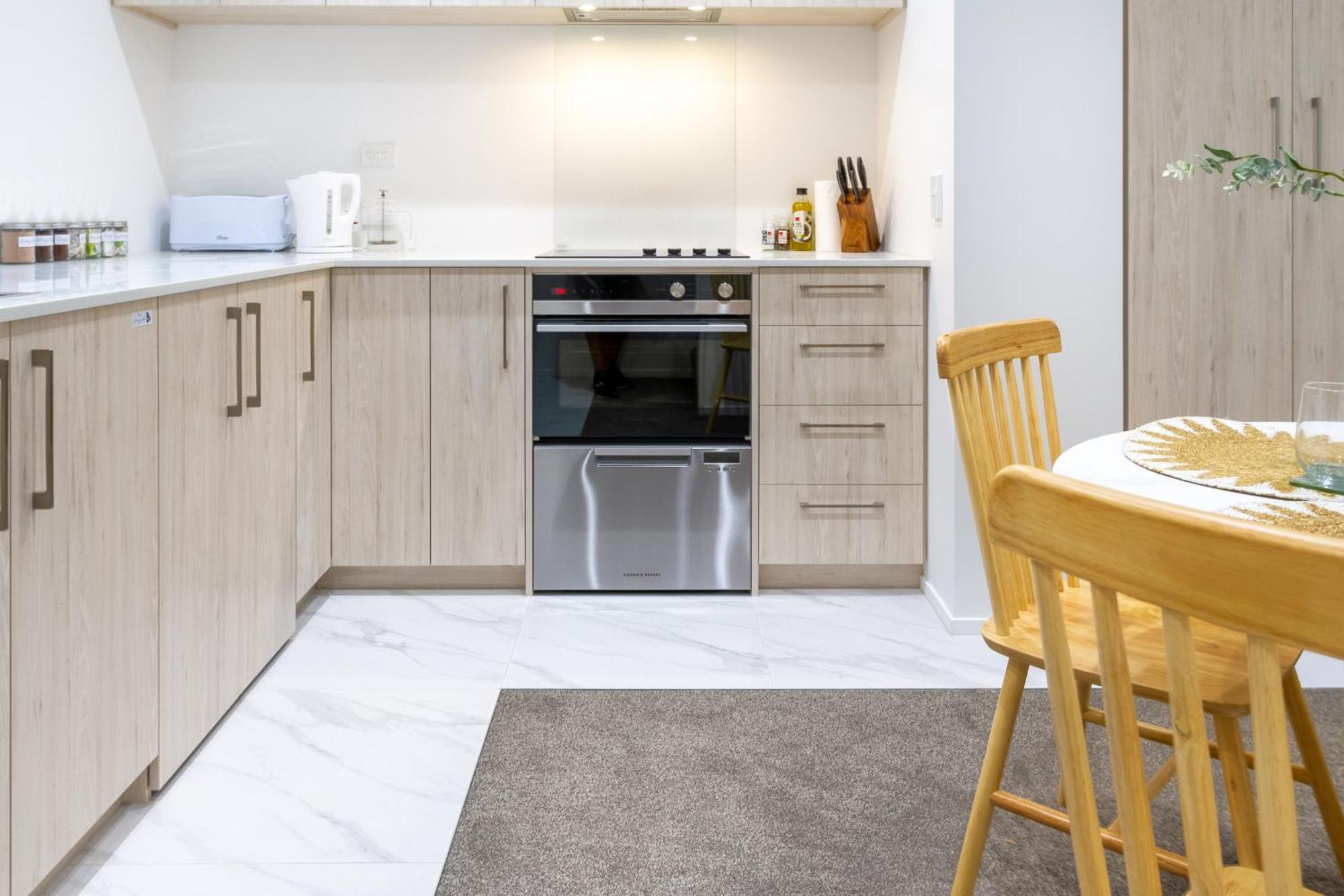 Apartment Urban Retreat: 2-br Gem In Central *