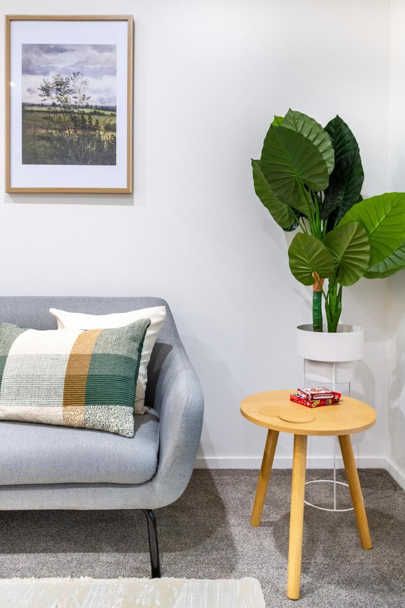Urban Retreat: 2-br Gem In Central Apartment *
