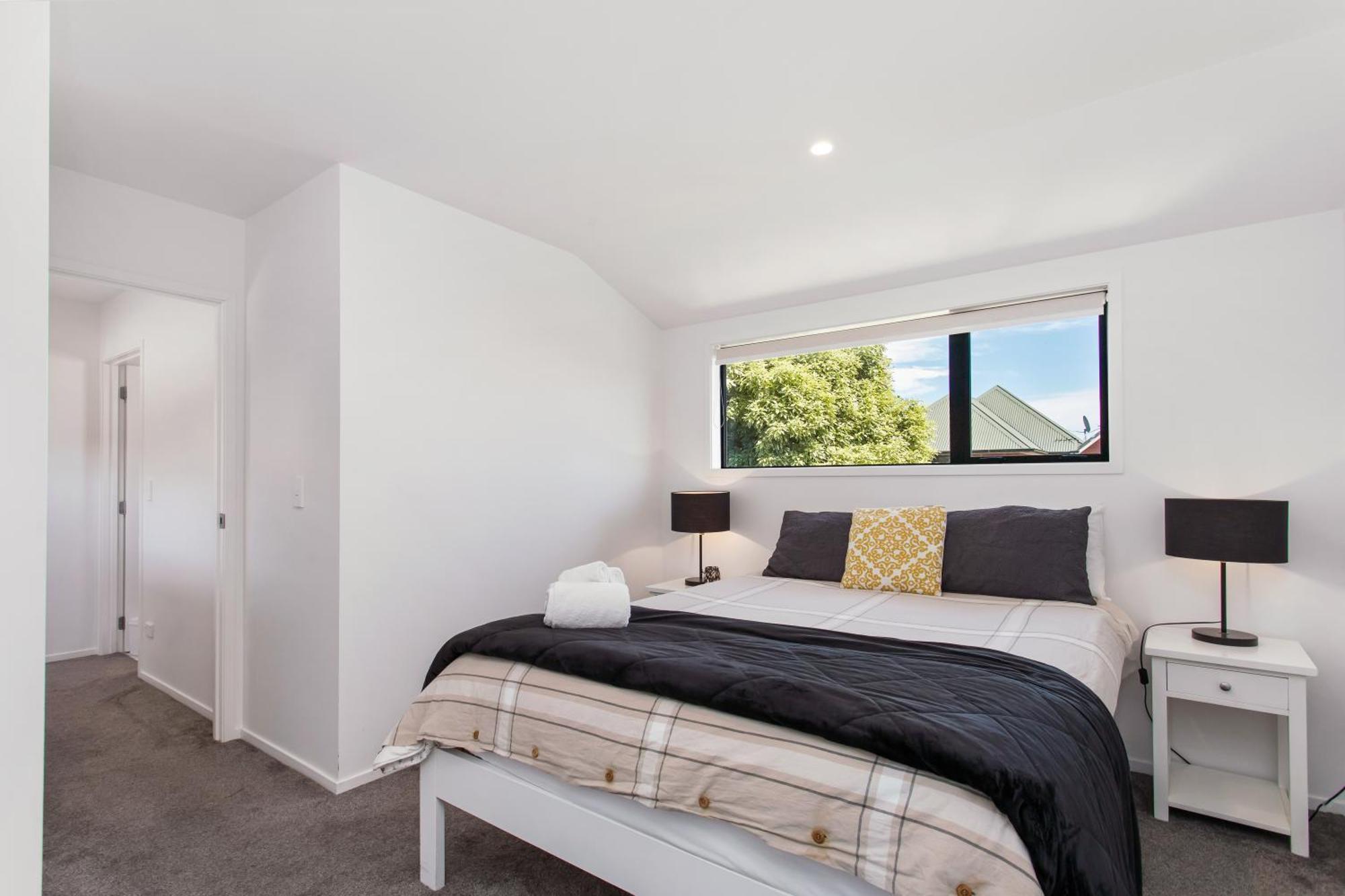 Relax Unwind Super Fast Internet Apartment