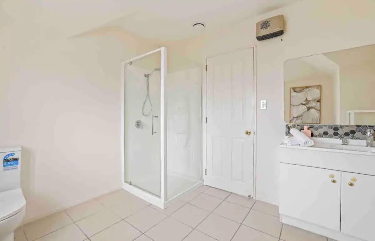 Holiday home A Great Location 4 Bedrooms, Quiet And Comfort!