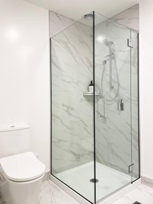 Chic Centre Townhouse Apartment