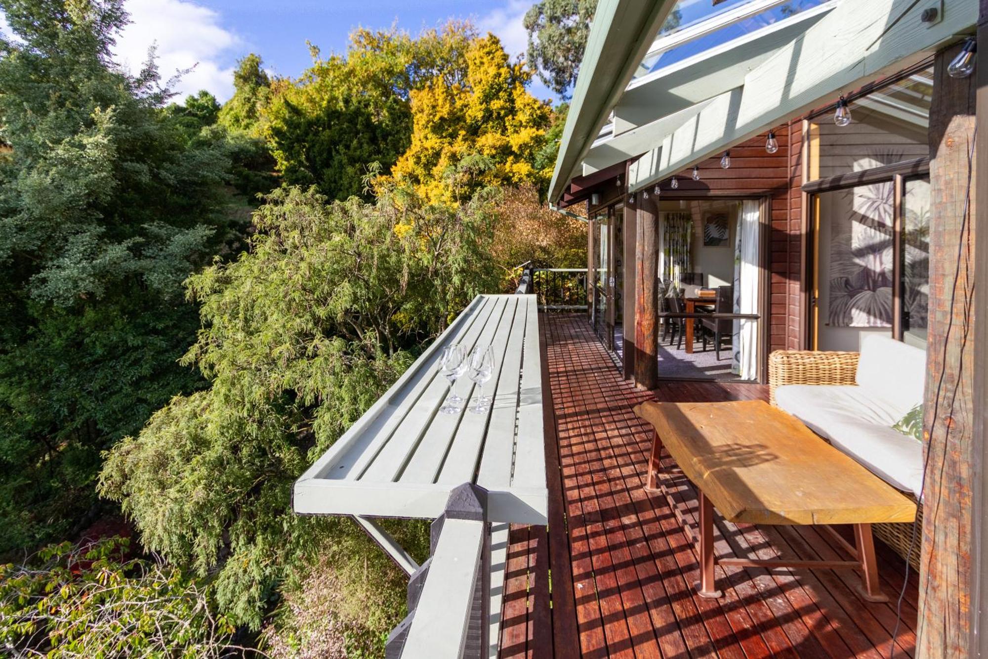 Sherwood 4-bedroom With Spectacular Views Holiday home Christchurch