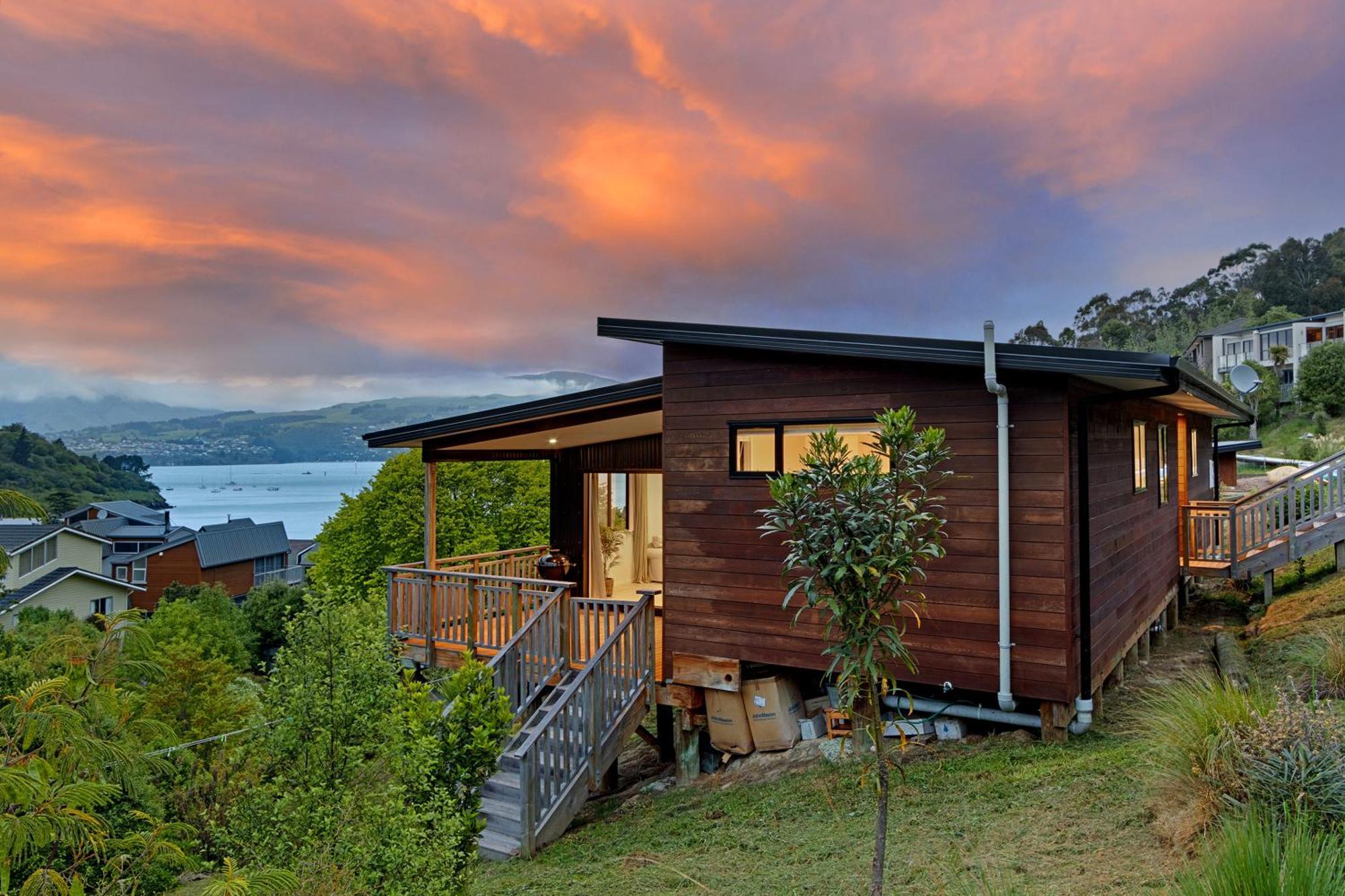 Holiday home Panoramic Views From Spacious New House Christchurch