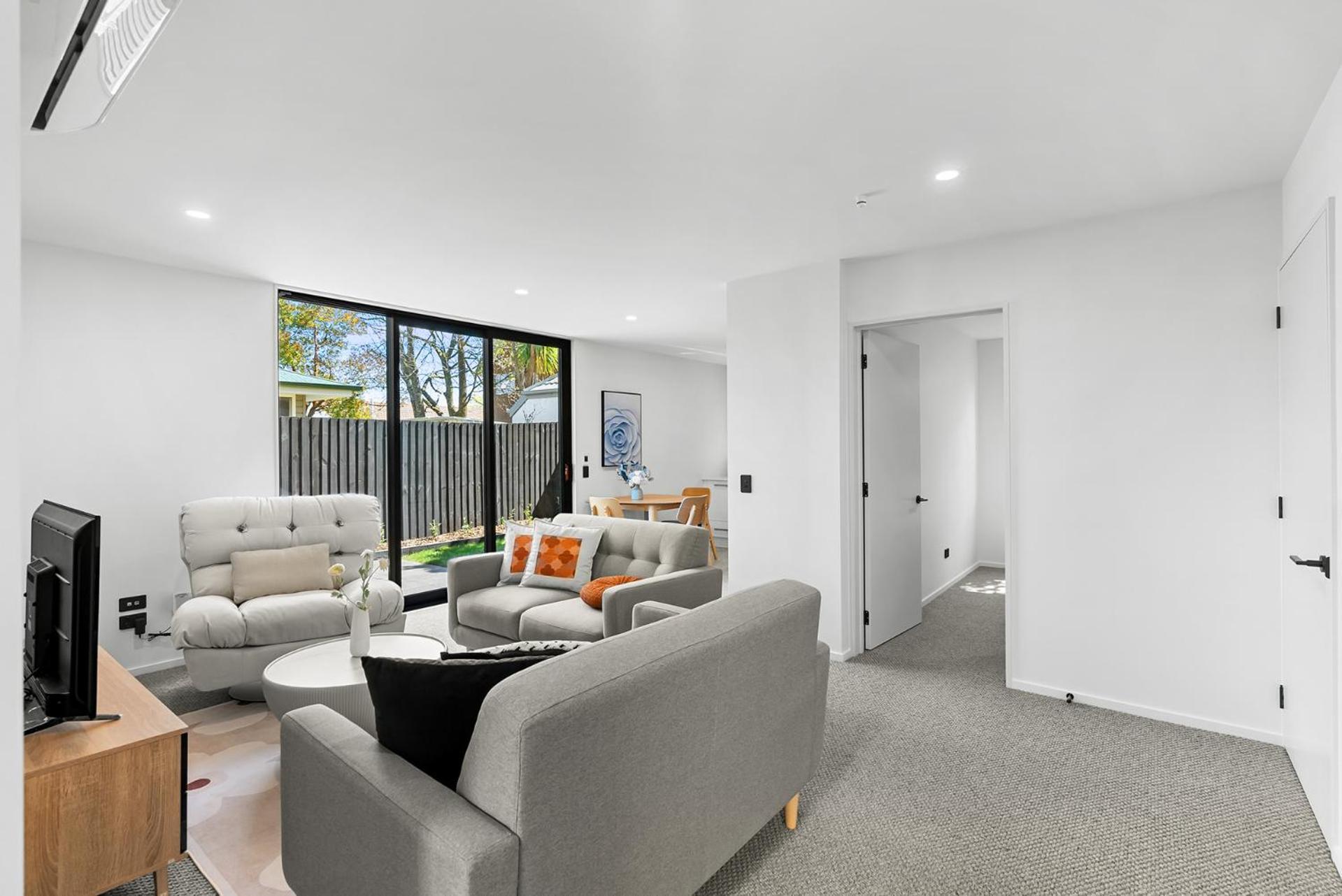 Modern Luxury Near Cbd 3bed 2bath Apartment