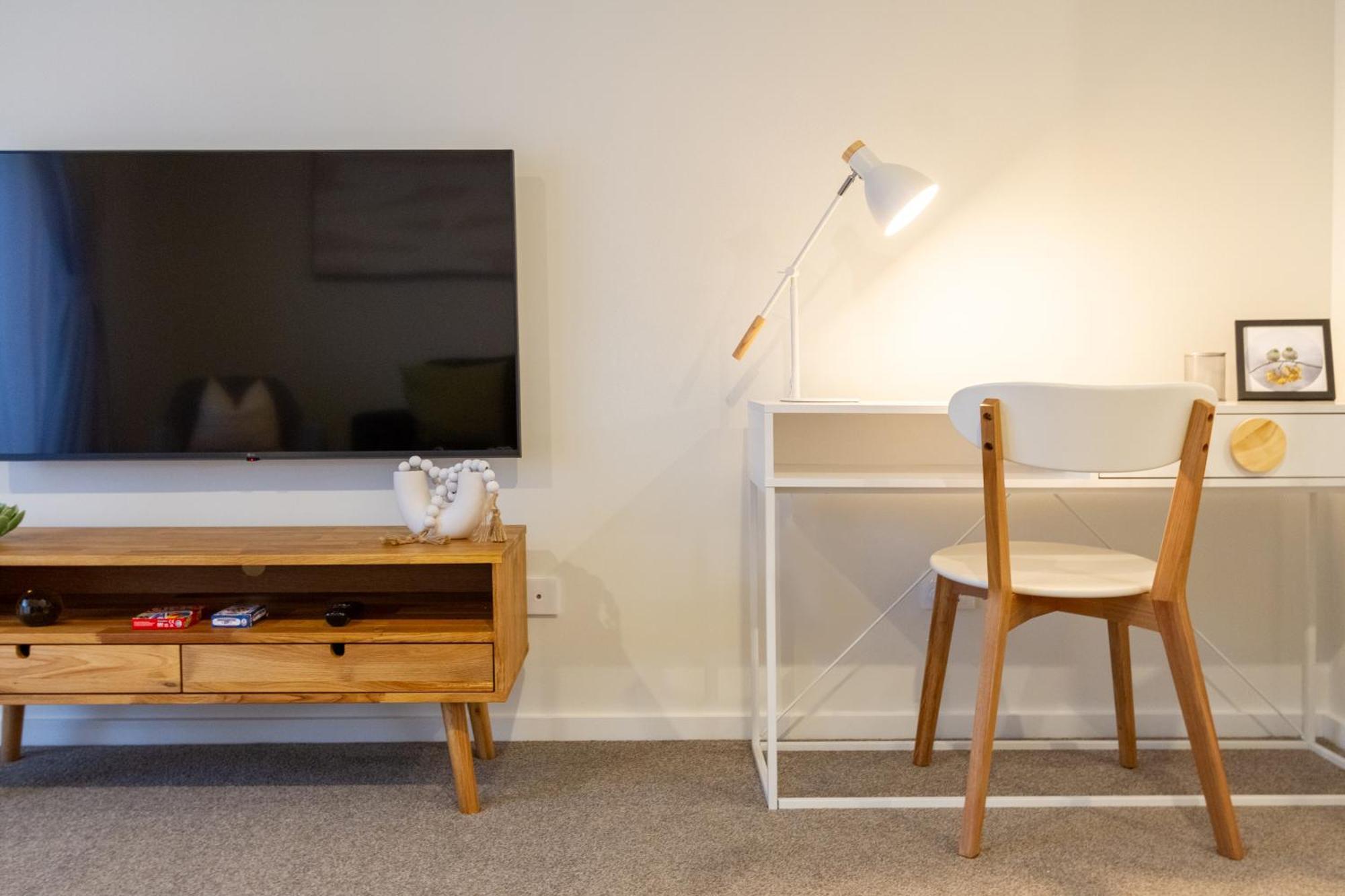 Cozy And Chic In Apartment Christchurch