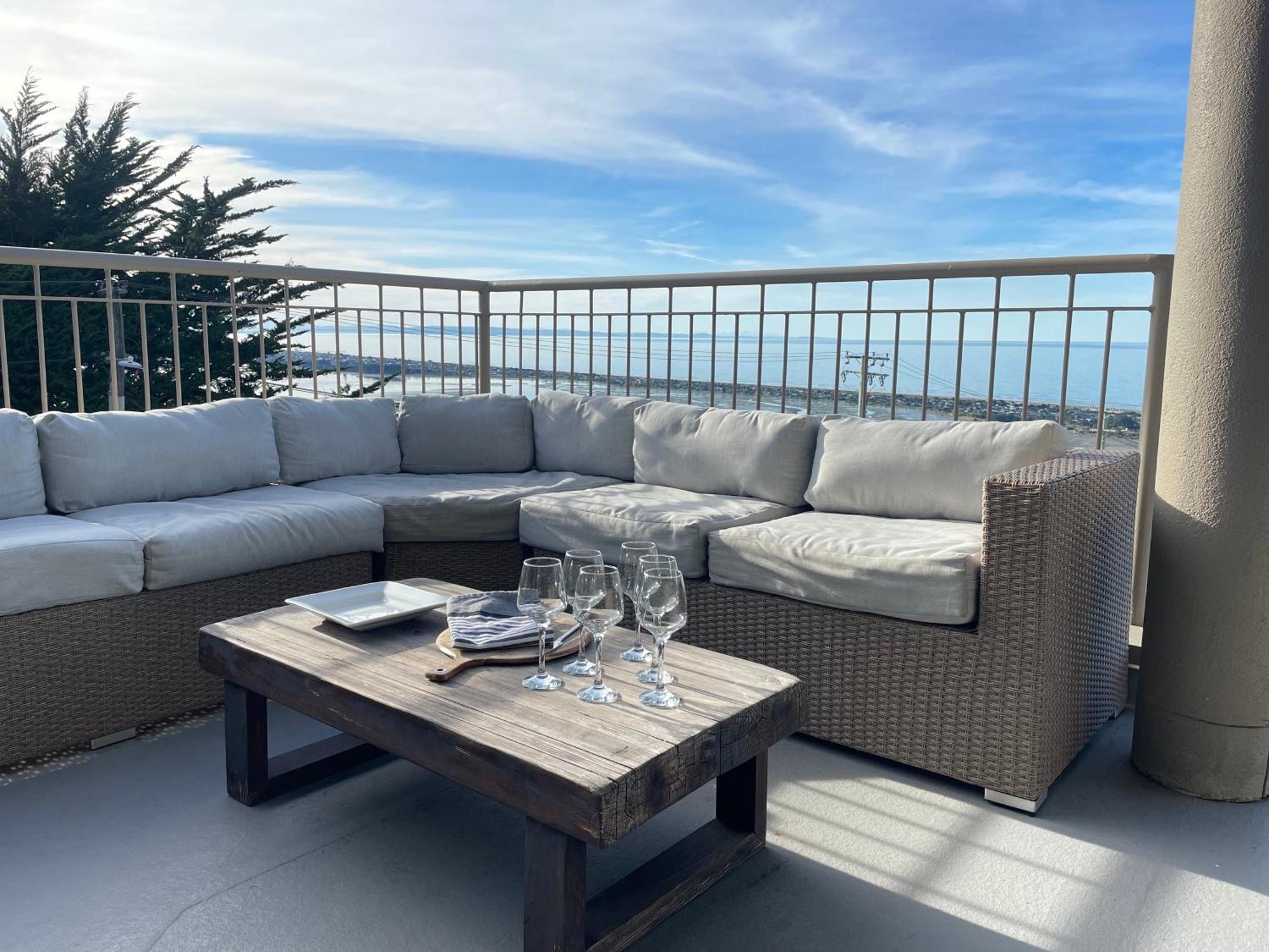 A Of Spectacular Sea Views Holiday home