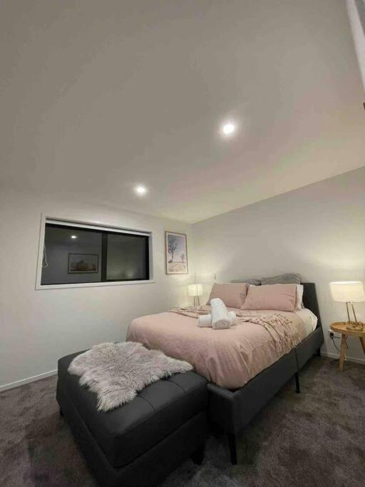 Convenience At The Salt District Apartment Christchurch