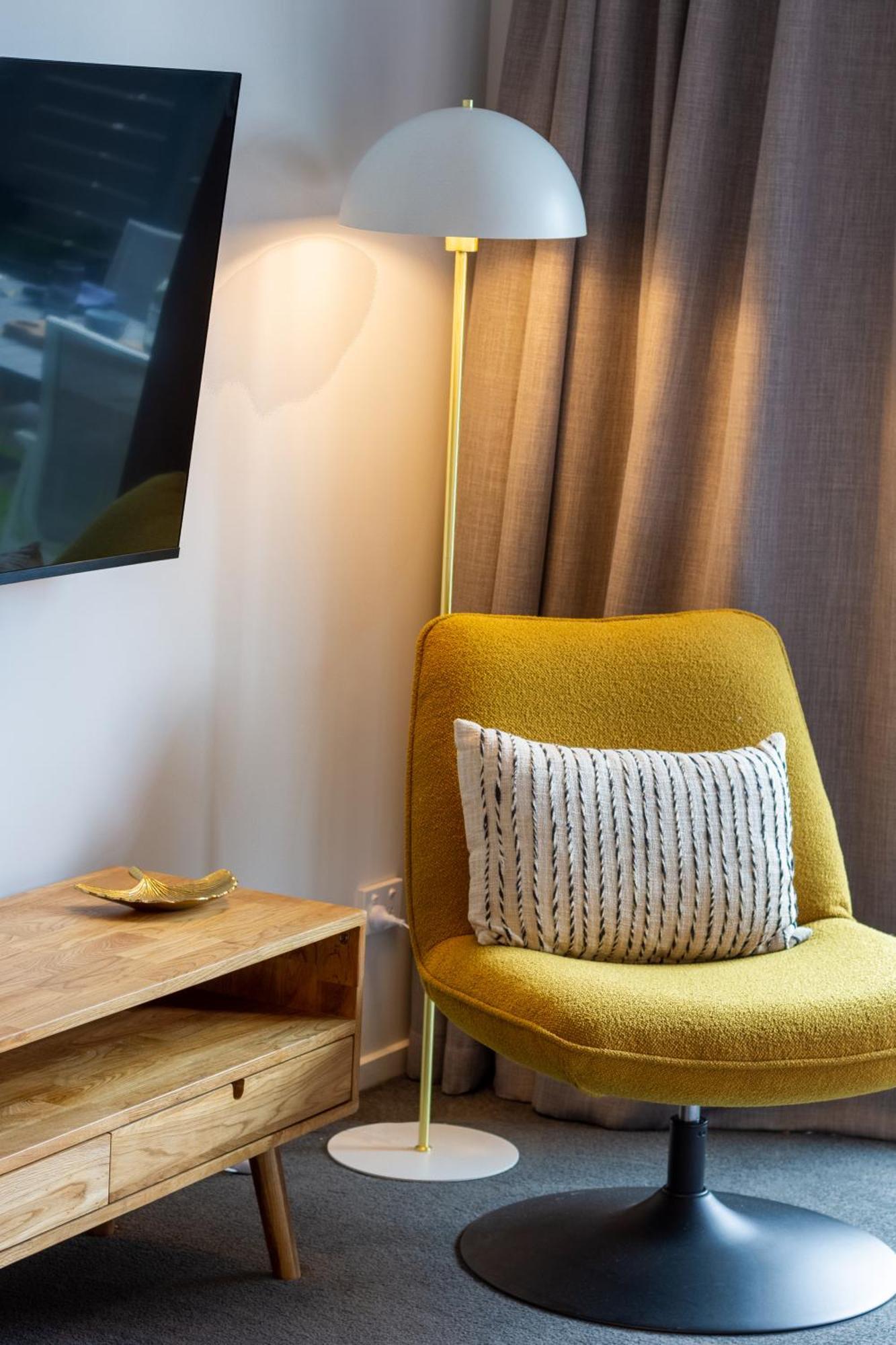Serene 2 Bed Cbd Retreat * Christchurch