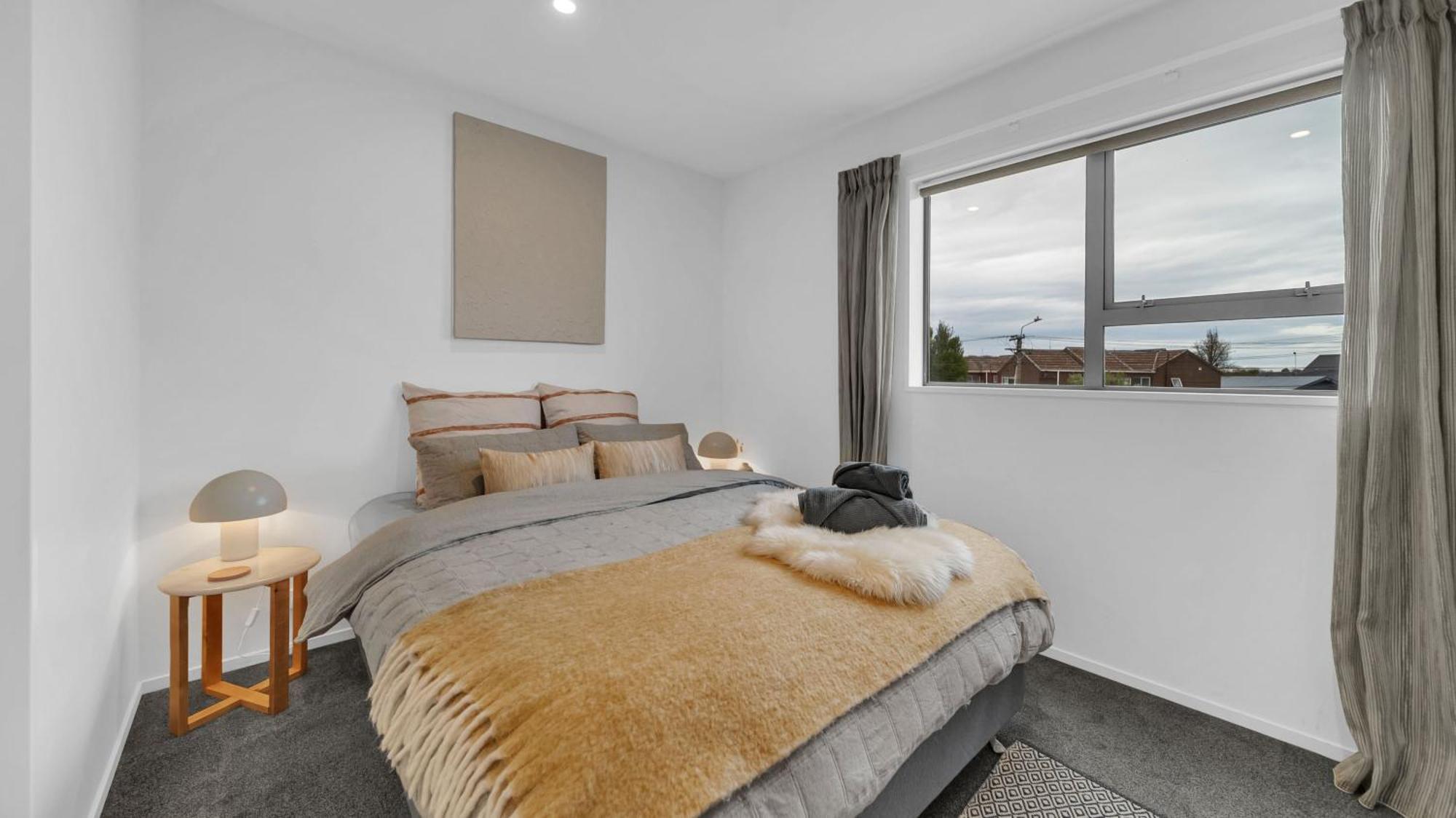 Ralph's Little With 2 Bedrooms