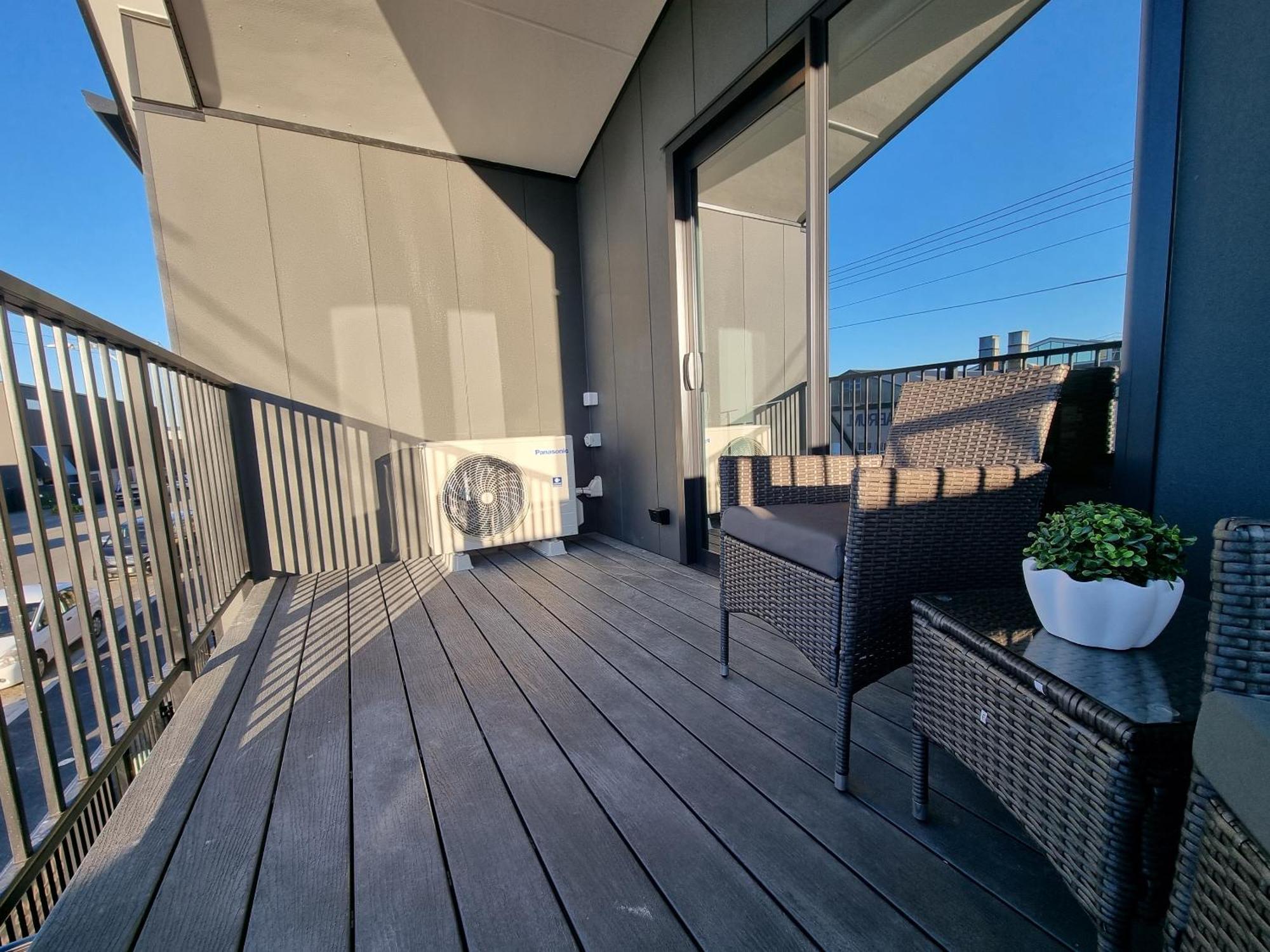 Brand New On Wilmer Apartment