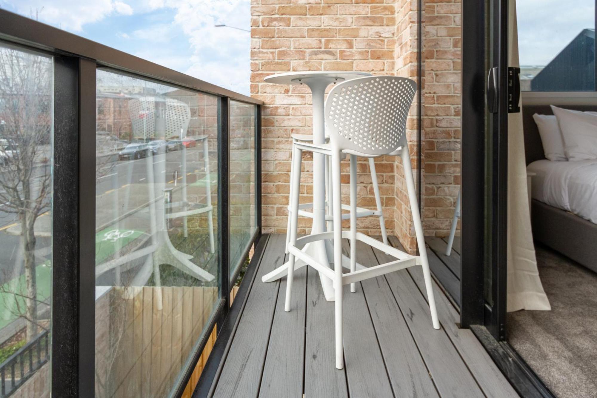 Stylish Townhouse Next To Little High *