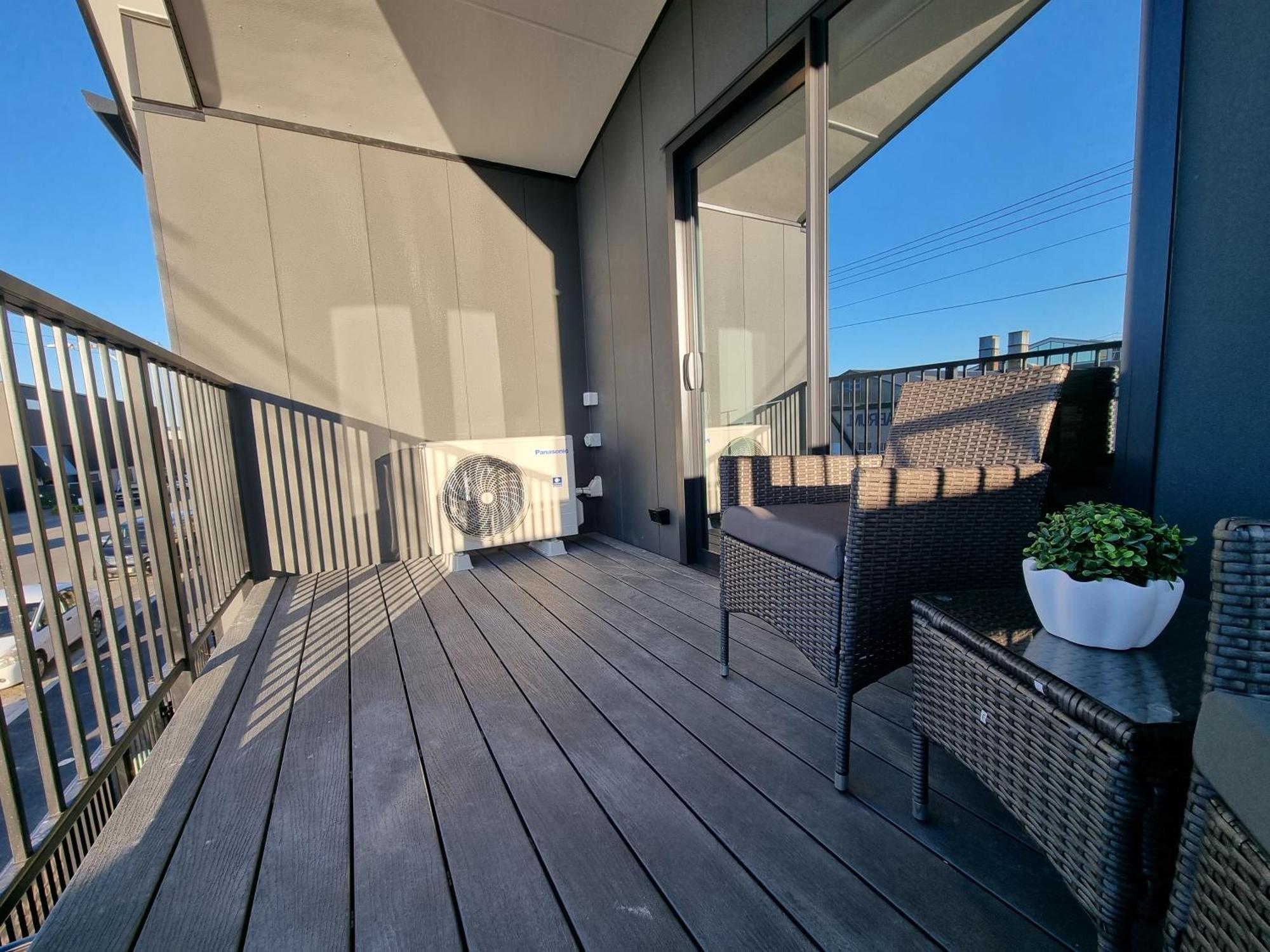Brand New On Wilmer Apartment