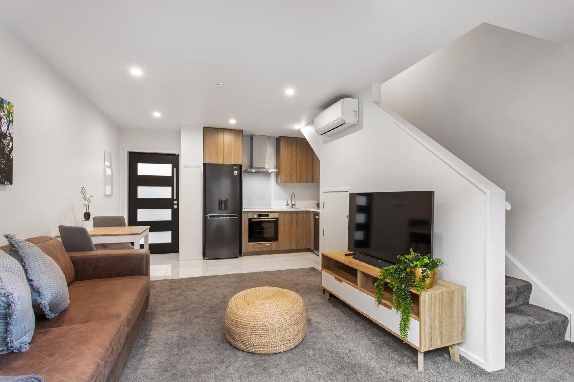 Away From Cbd Location Apartment