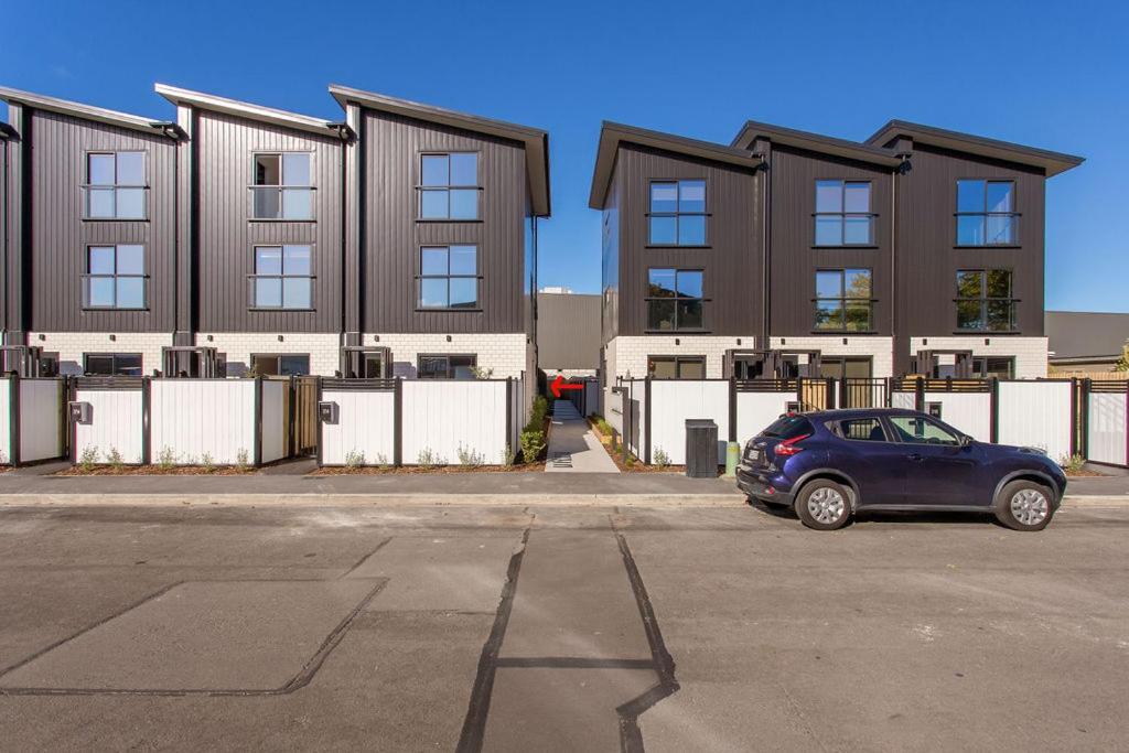 New 2bdrm 2brm Hospital Cbd Hagley Park Locationn * Christchurch