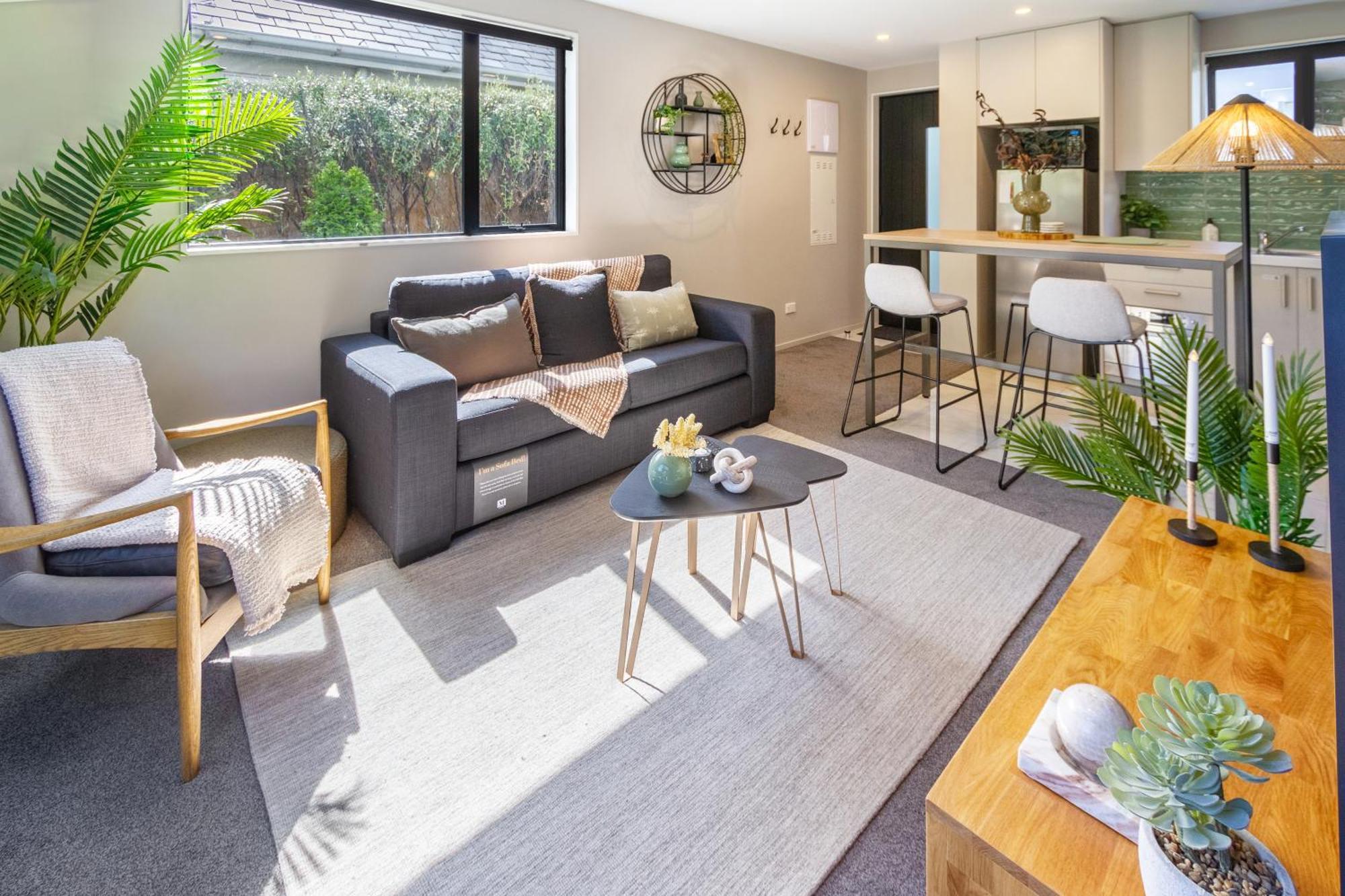 Latimer Square Luxe: 1br W/ Sofa Bed *