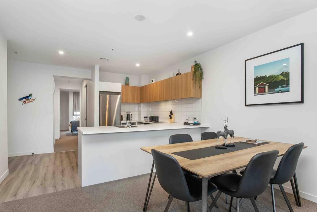 Apartment Location New Luxury Secure Park 3 Mins Cbd