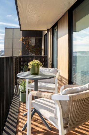 Apartment Sunsets - Warm! Modern! Quiet! Christchurch