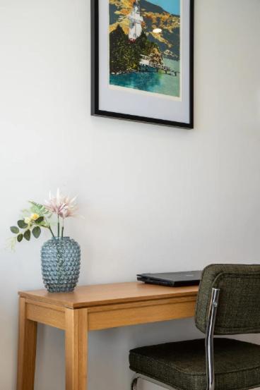 Sunsets - Warm! Modern! Quiet! Apartment