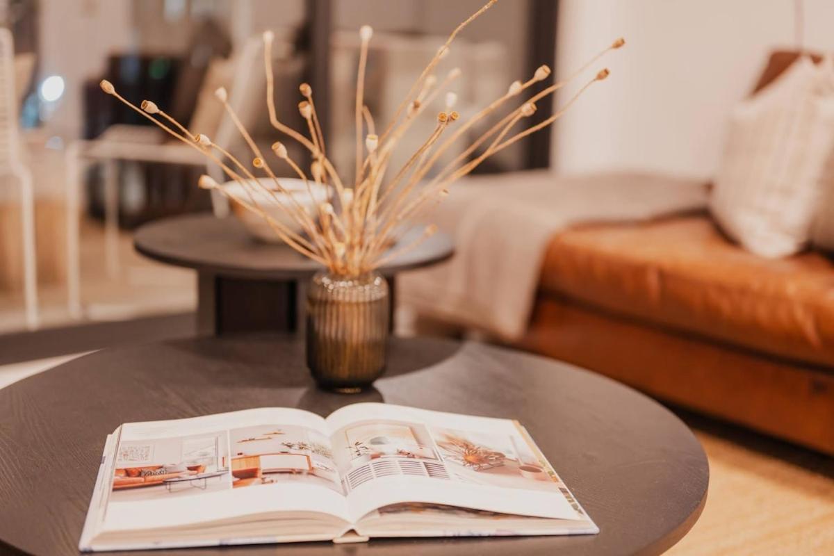 Apartment Bright & Airy On Tuam - 2bedroom *