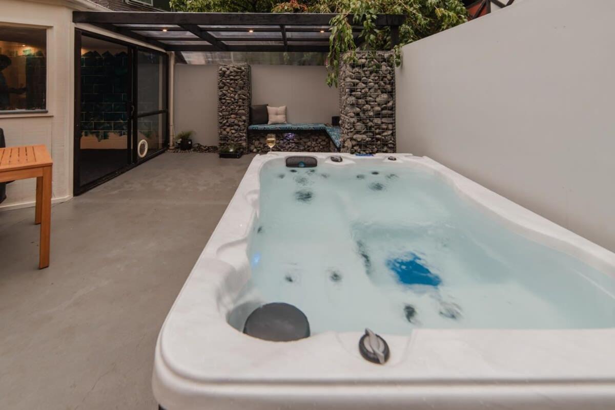 Holiday home Gateway To The Southern Alps