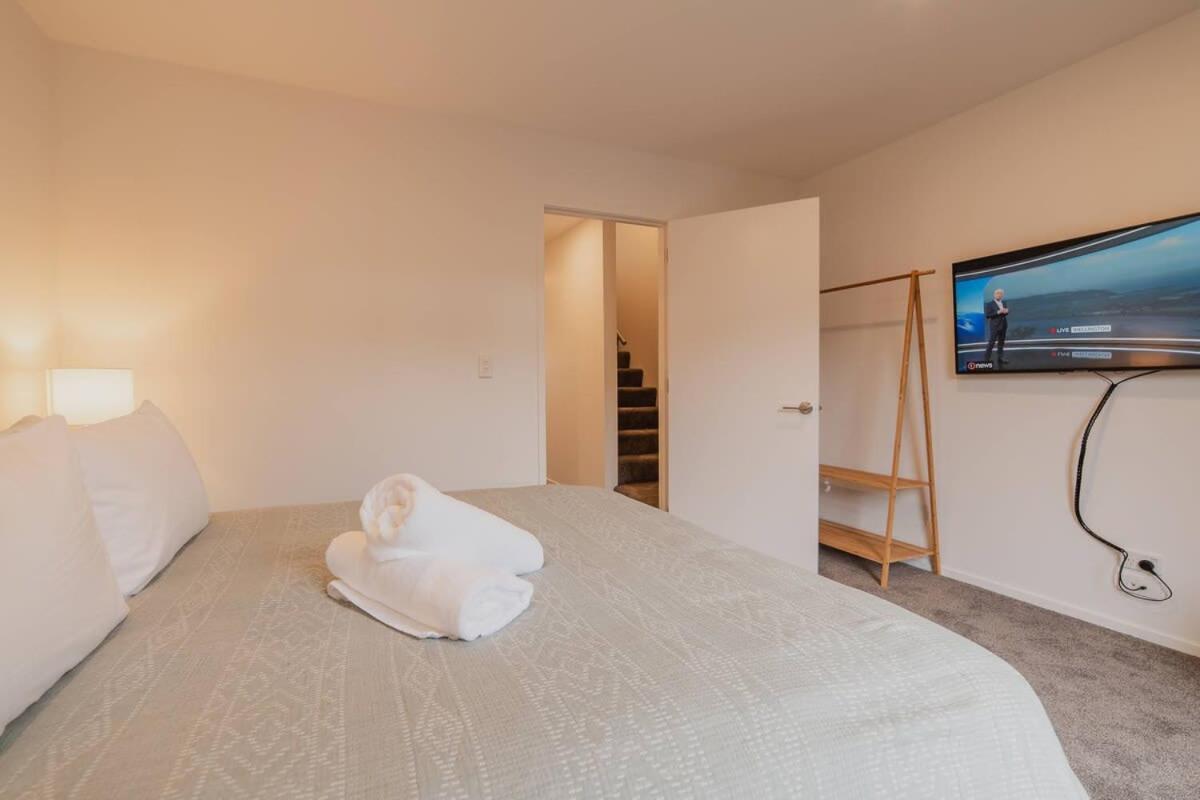 Holiday home Downtown Bliss - 4-br Retreat Amidst The Cityscape
