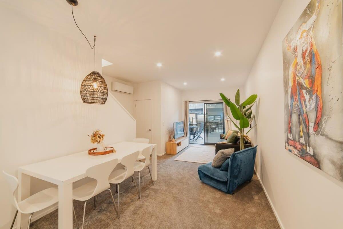 Downtown Bliss - 4-br Retreat Amidst The Cityscape Holiday home *