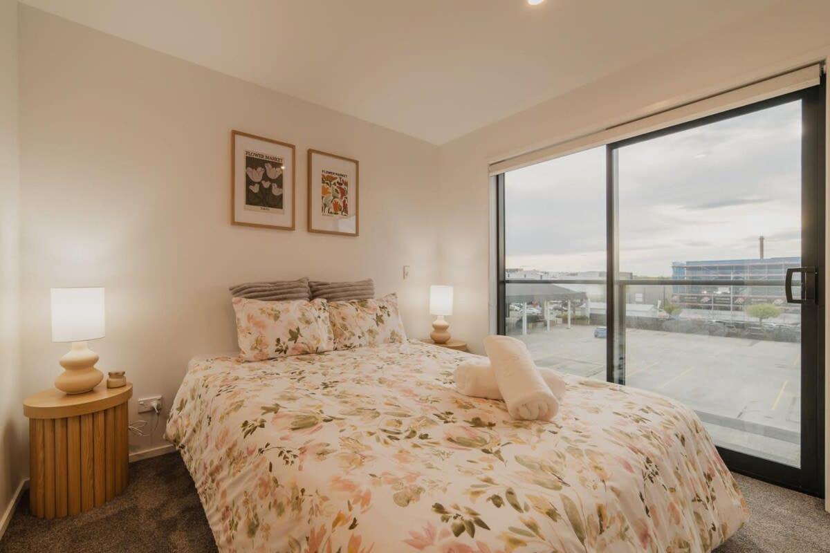 Holiday home Downtown Bliss - 4-br Retreat Amidst The Cityscape