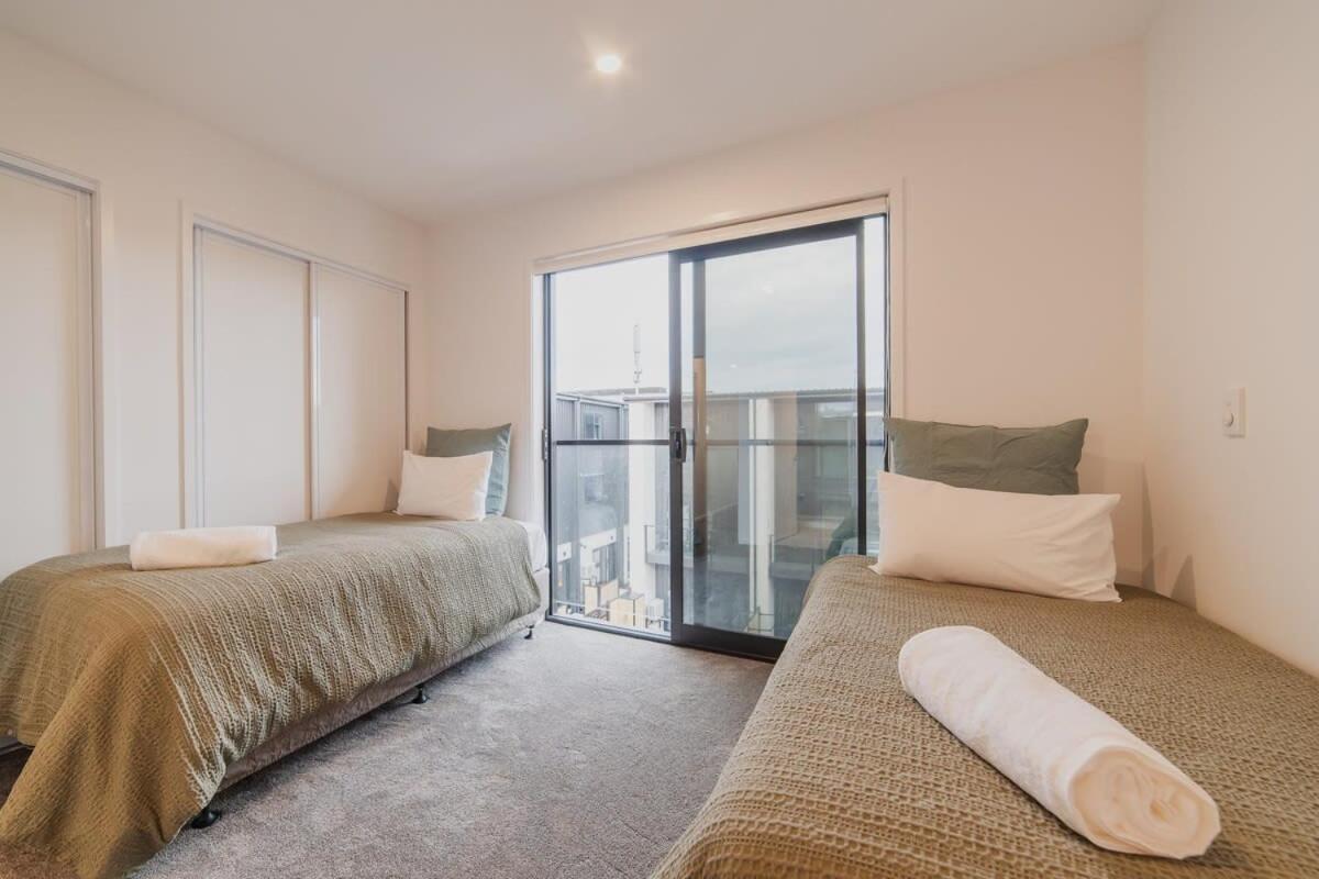 Holiday home Downtown Bliss - 4-br Retreat Amidst The Cityscape *