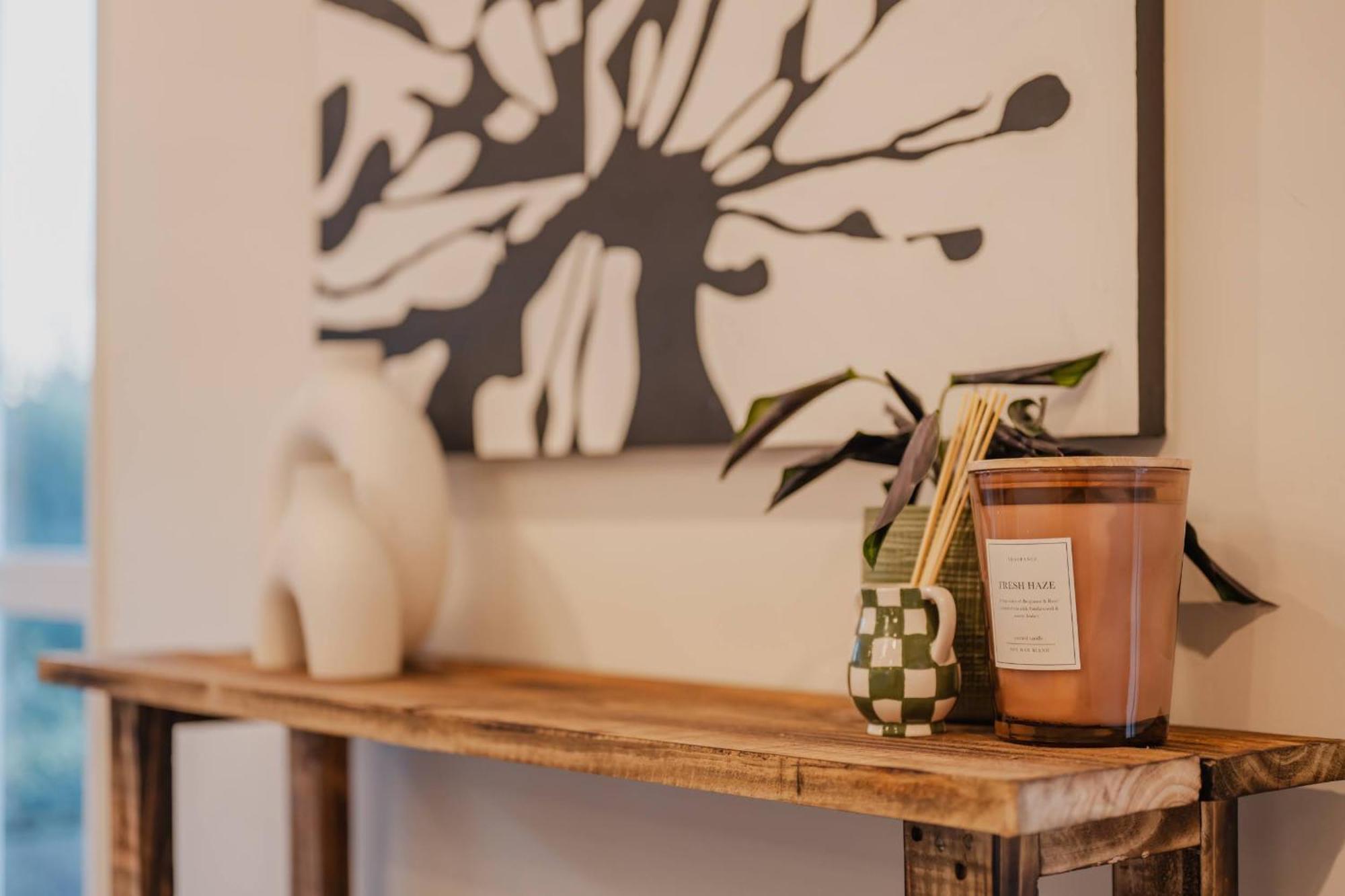 Chic Retreat - Modern Comforts & Game Fun * Christchurch