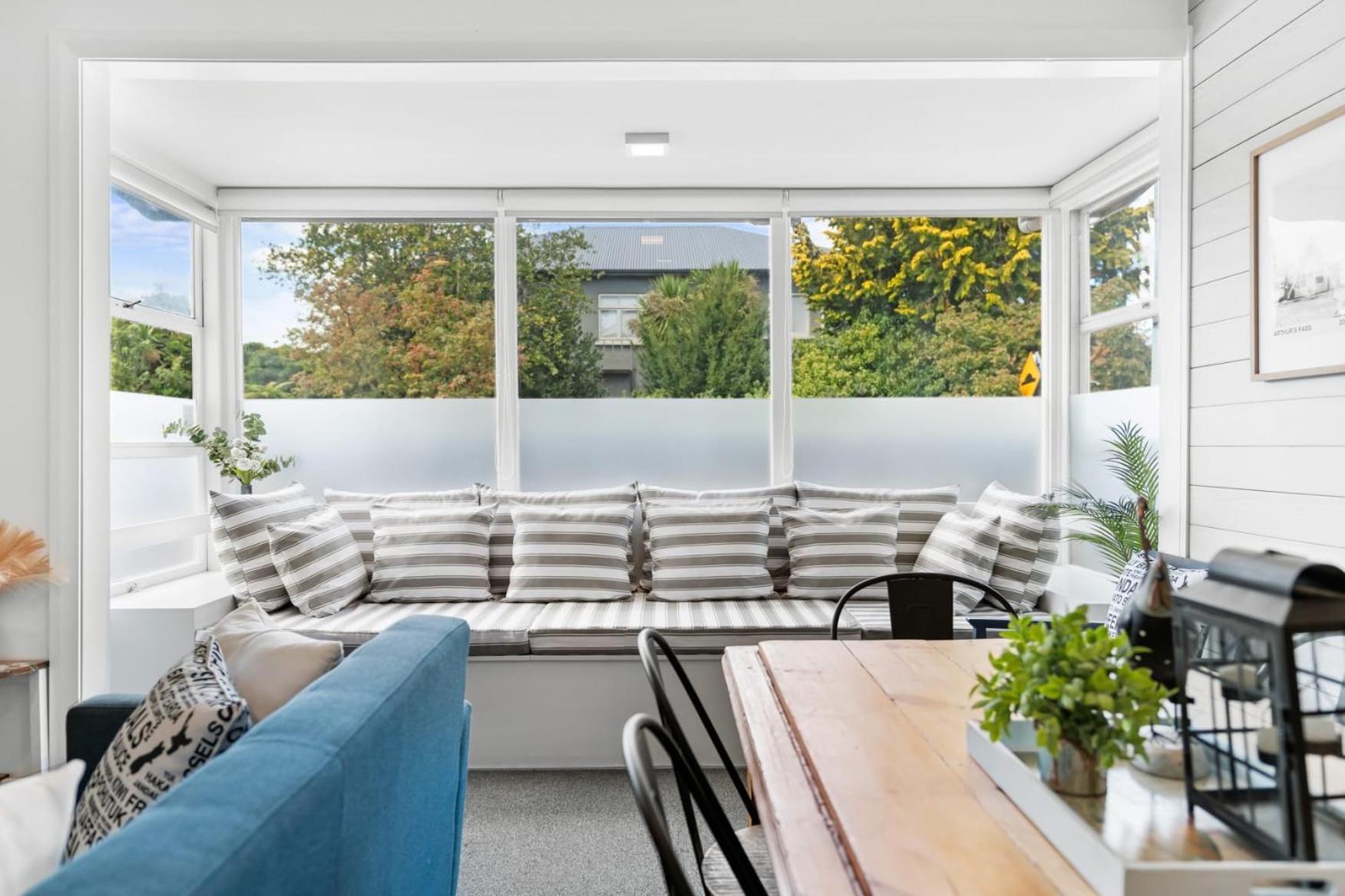 9-bedroom - Sleeps 19