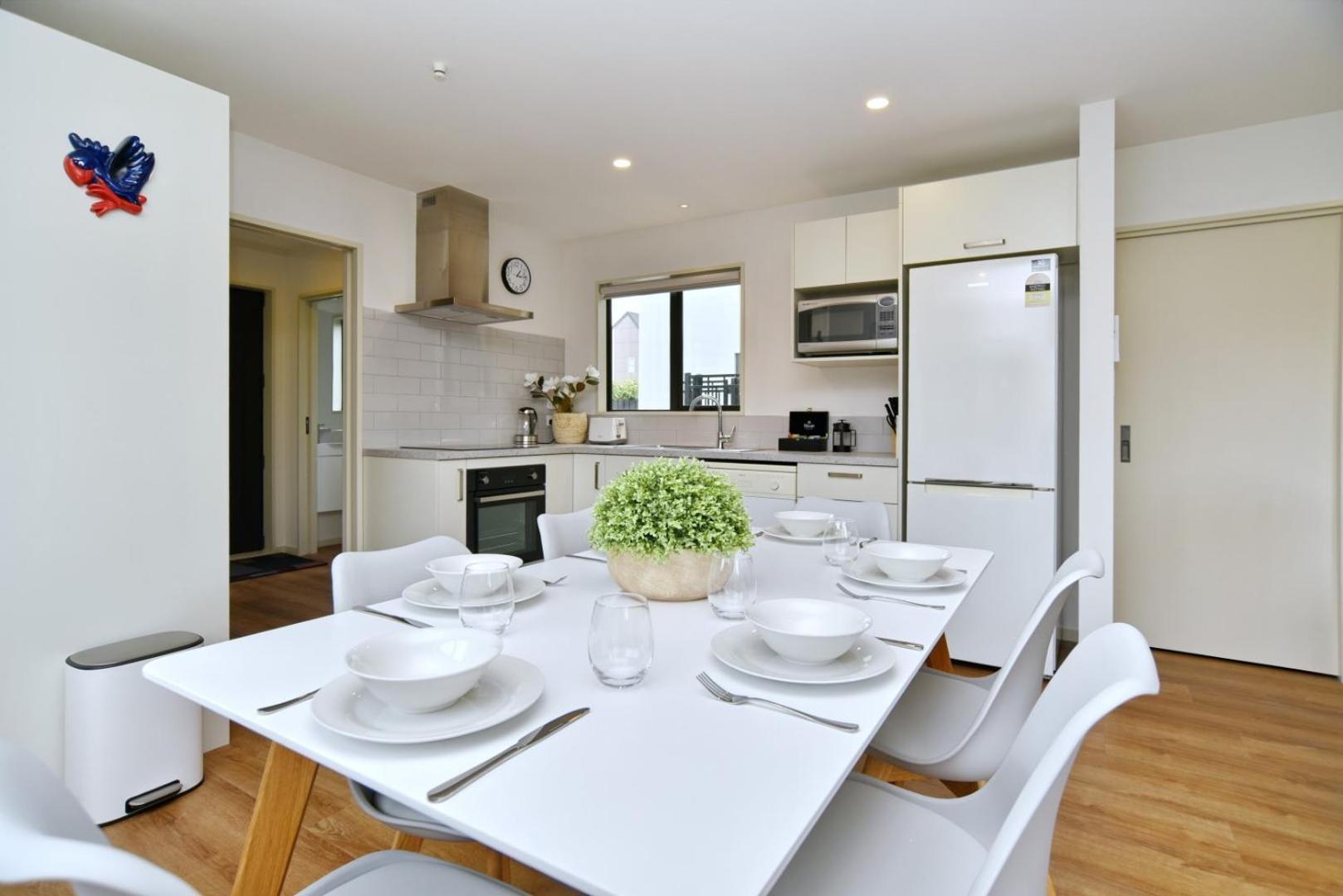 Broadbent Townhouse - Homes Holiday home Christchurch