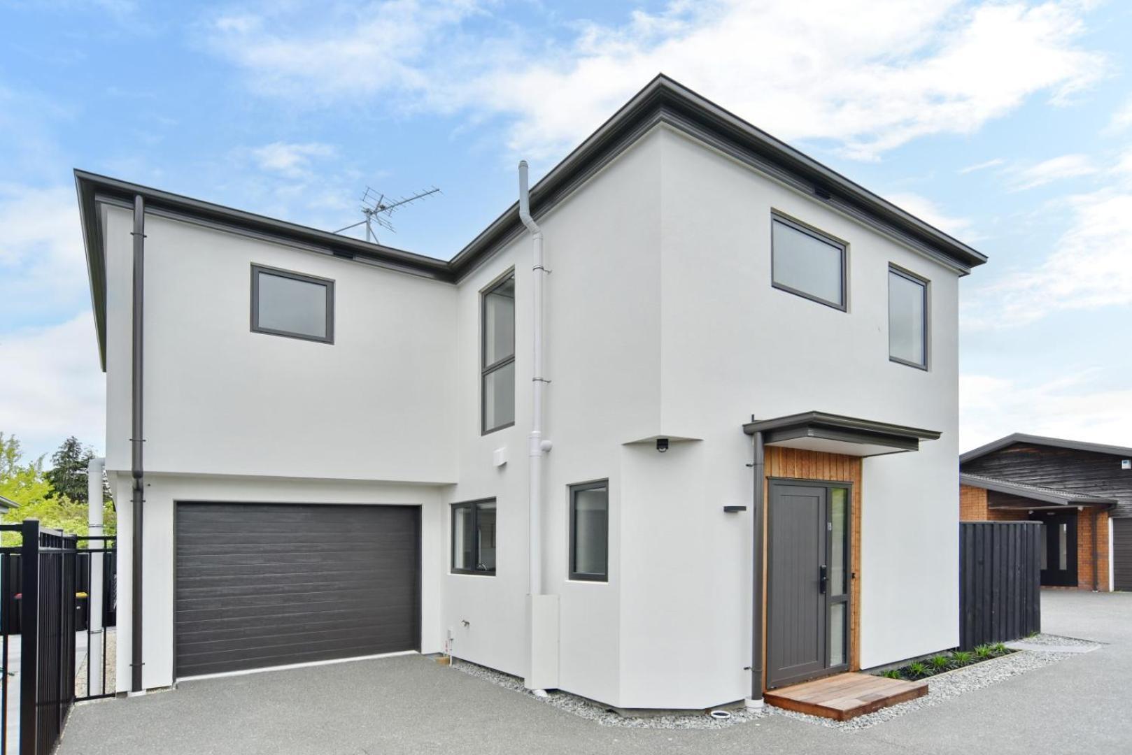 Broadbent Townhouse - Homes