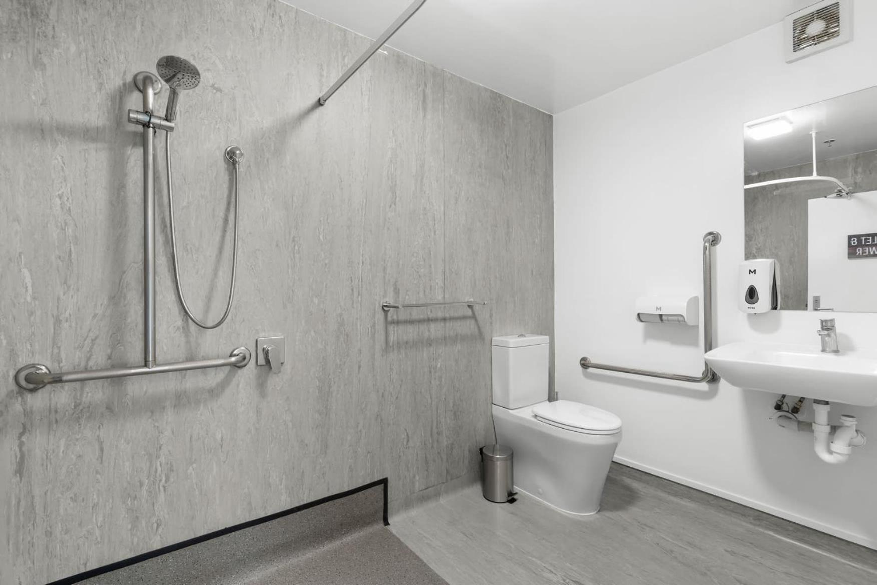 9-bedroom - Sleeps 19 * Christchurch