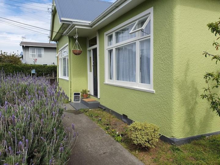 Apartment Cosy And Quiet Vintage Retreat Christchurch