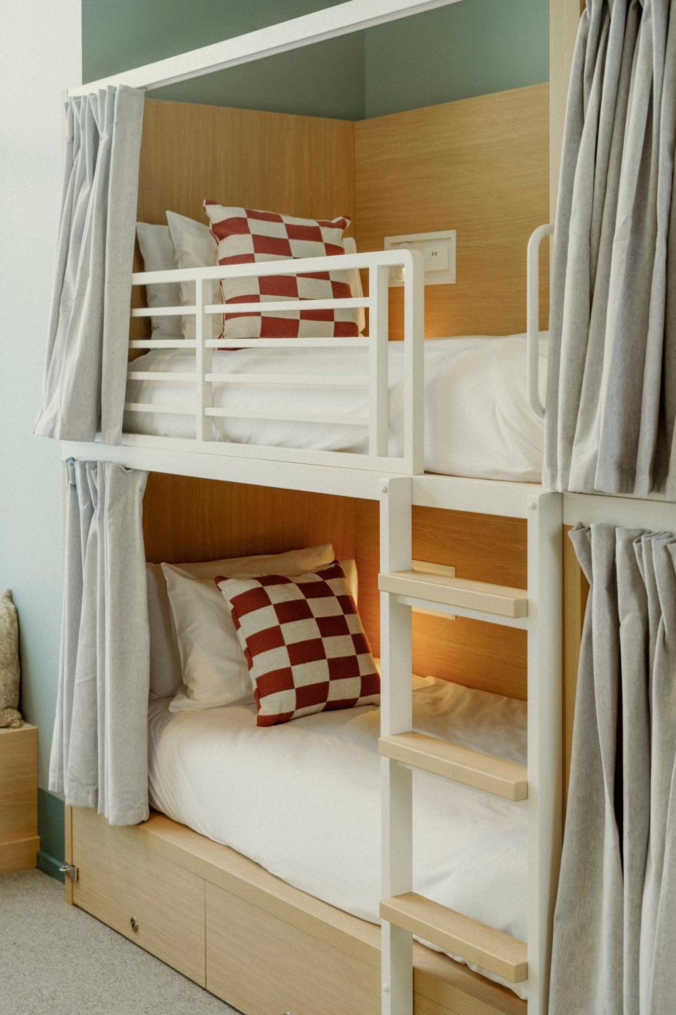 Drifter Hotel