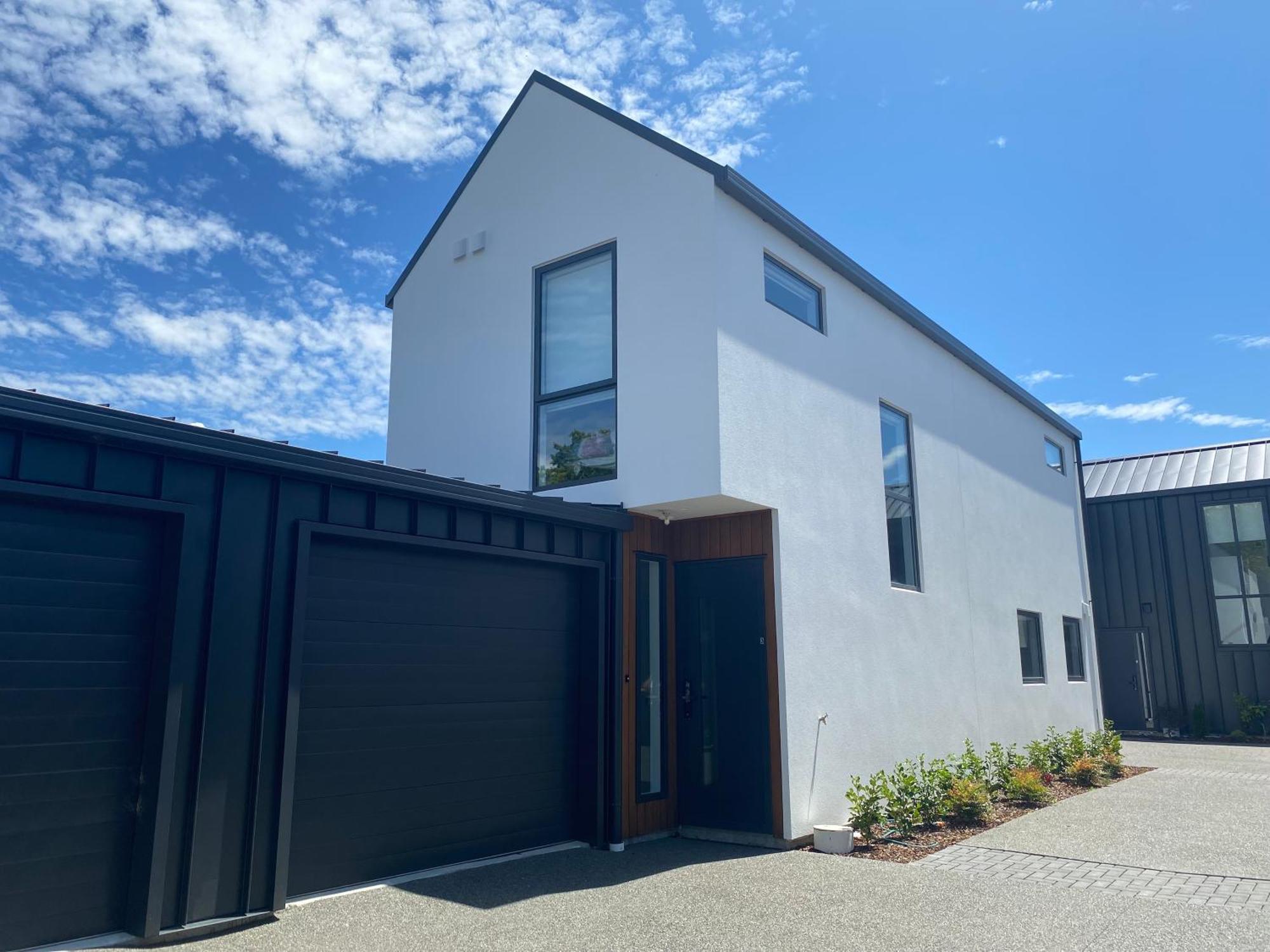 Modern 3Br Escape 3 Private Baths Rare Garage Perfect For Groups Holiday home