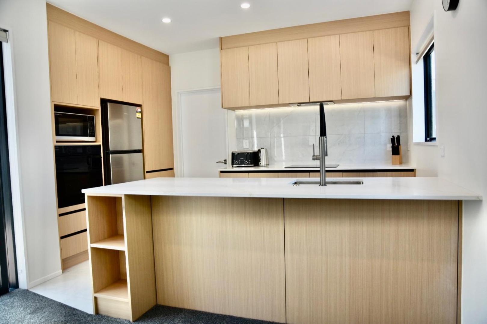 Modern 3Br Escape 3 Private Baths Rare Garage Perfect For Groups *