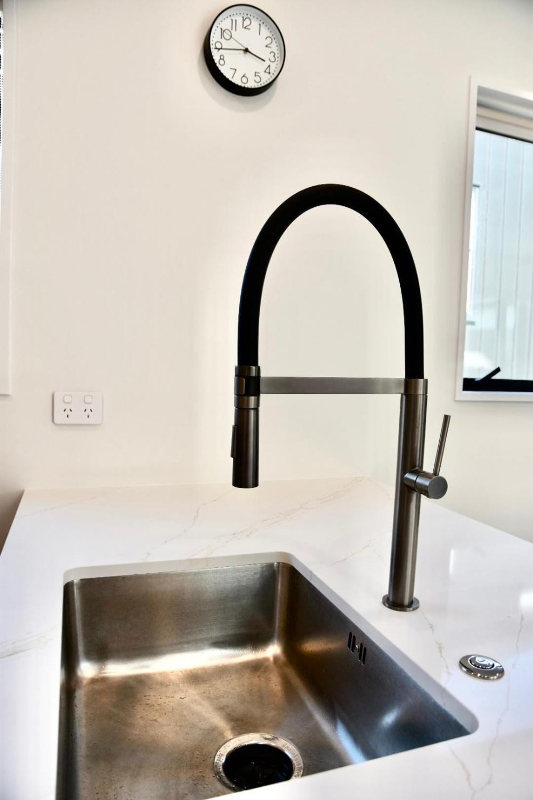Holiday home Modern 3Br Escape 3 Private Baths Rare Garage Perfect For Groups Christchurch