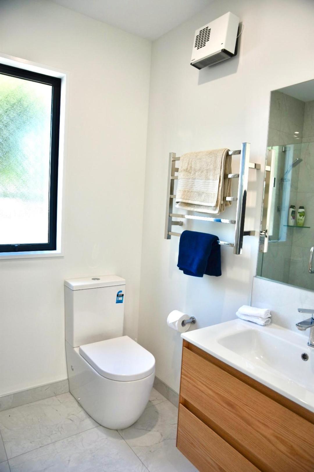 Modern 3Br Escape 3 Private Baths Rare Garage Perfect For Groups *