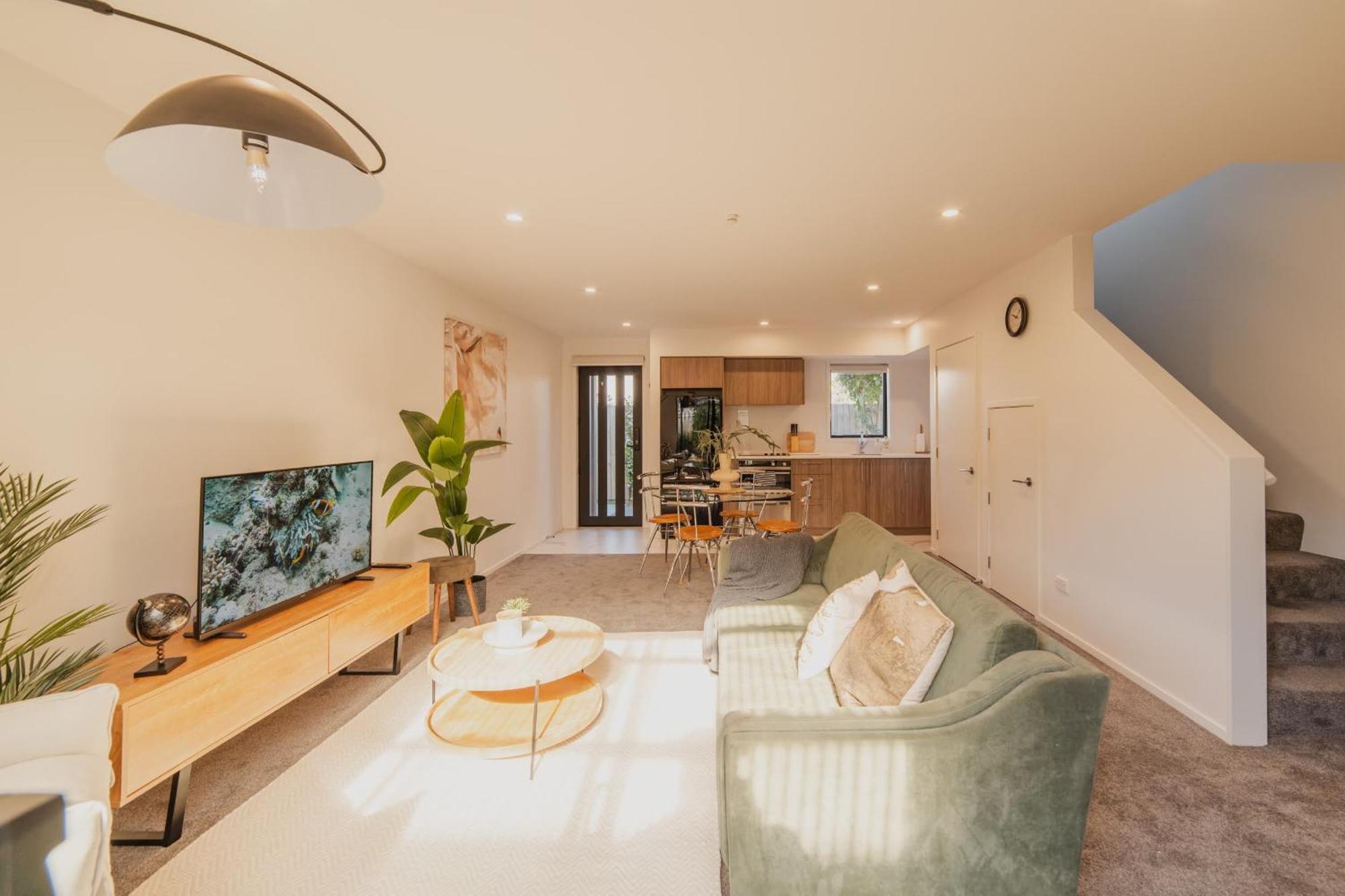 Designer 2br Flat - Outdoor Sitting & Cozy Ambiance Christchurch