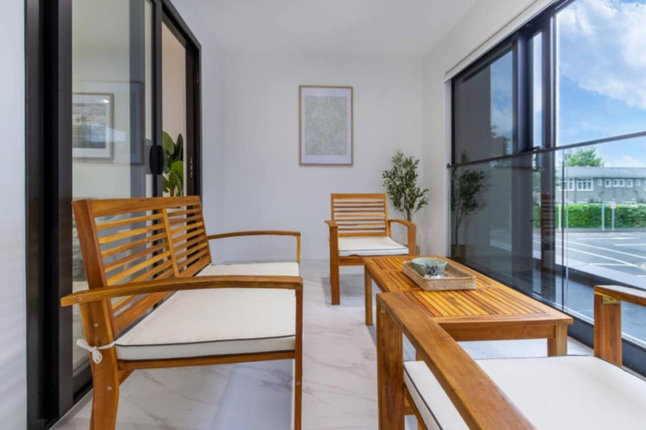 1 Salisbury Cosy 2-bed Retreat * Christchurch