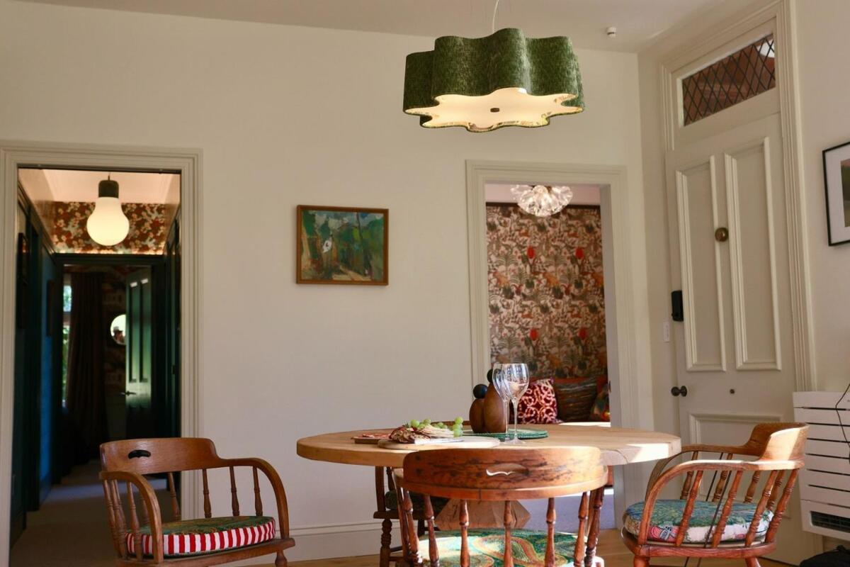 Casterton Cottage, Paradise Garden With Villa *