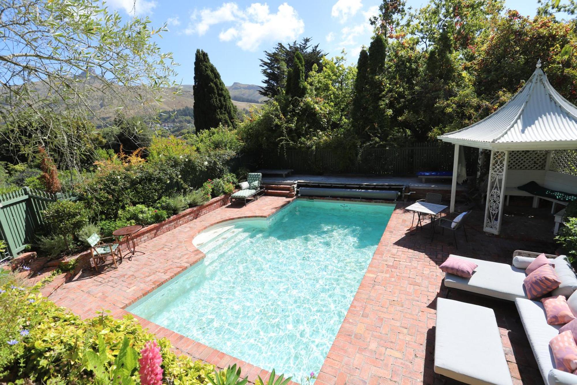 Villa Casterton Cottage, Paradise Garden With *