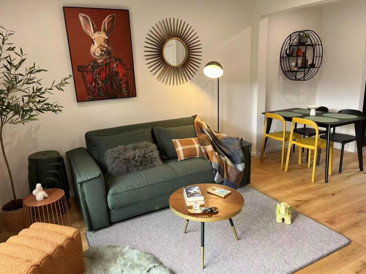 The Gilded Cross - Luxury Cbd 3 Bedrooms Apartment *