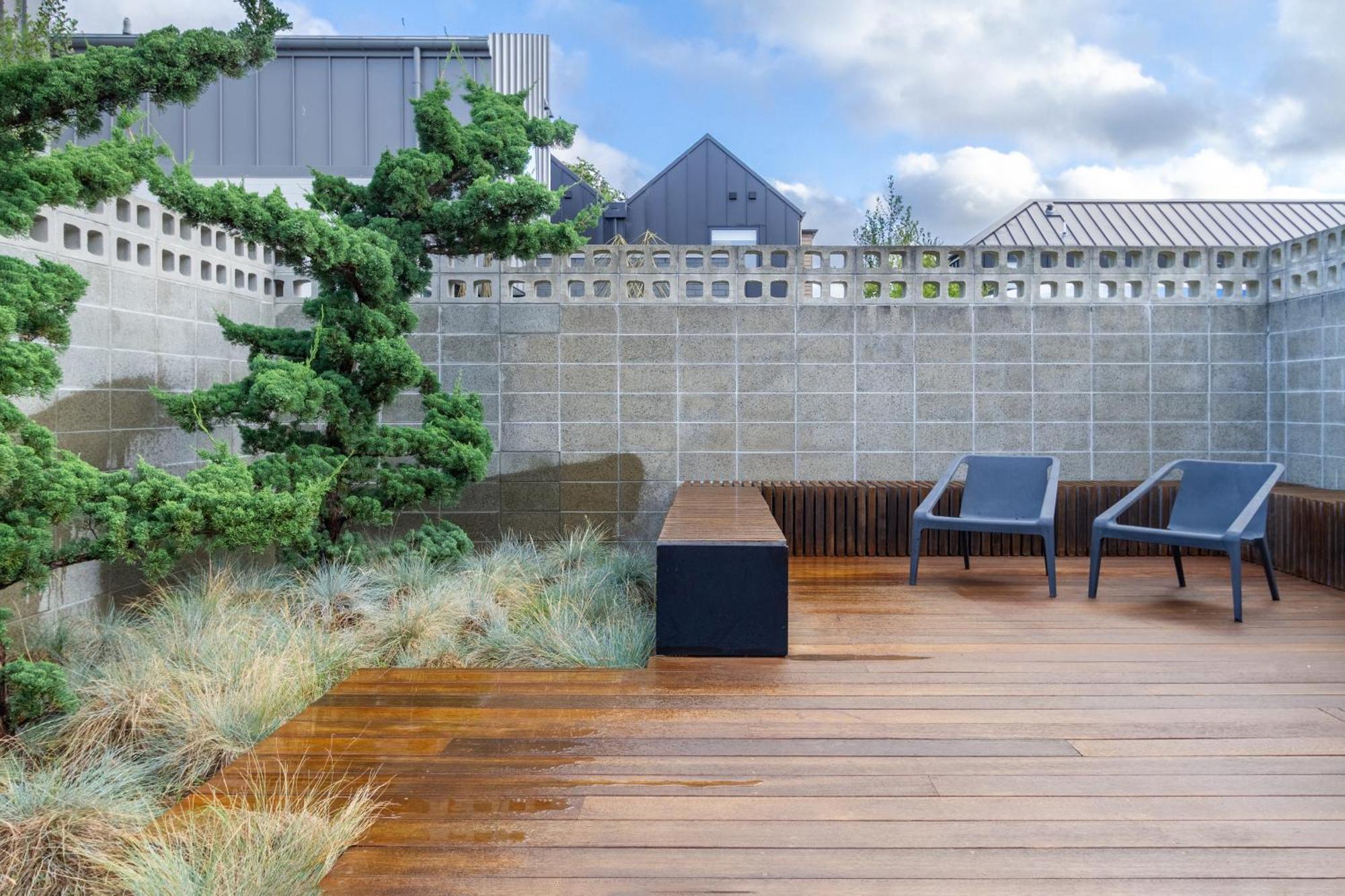 Luxury King With And Private Carpark Apartment *