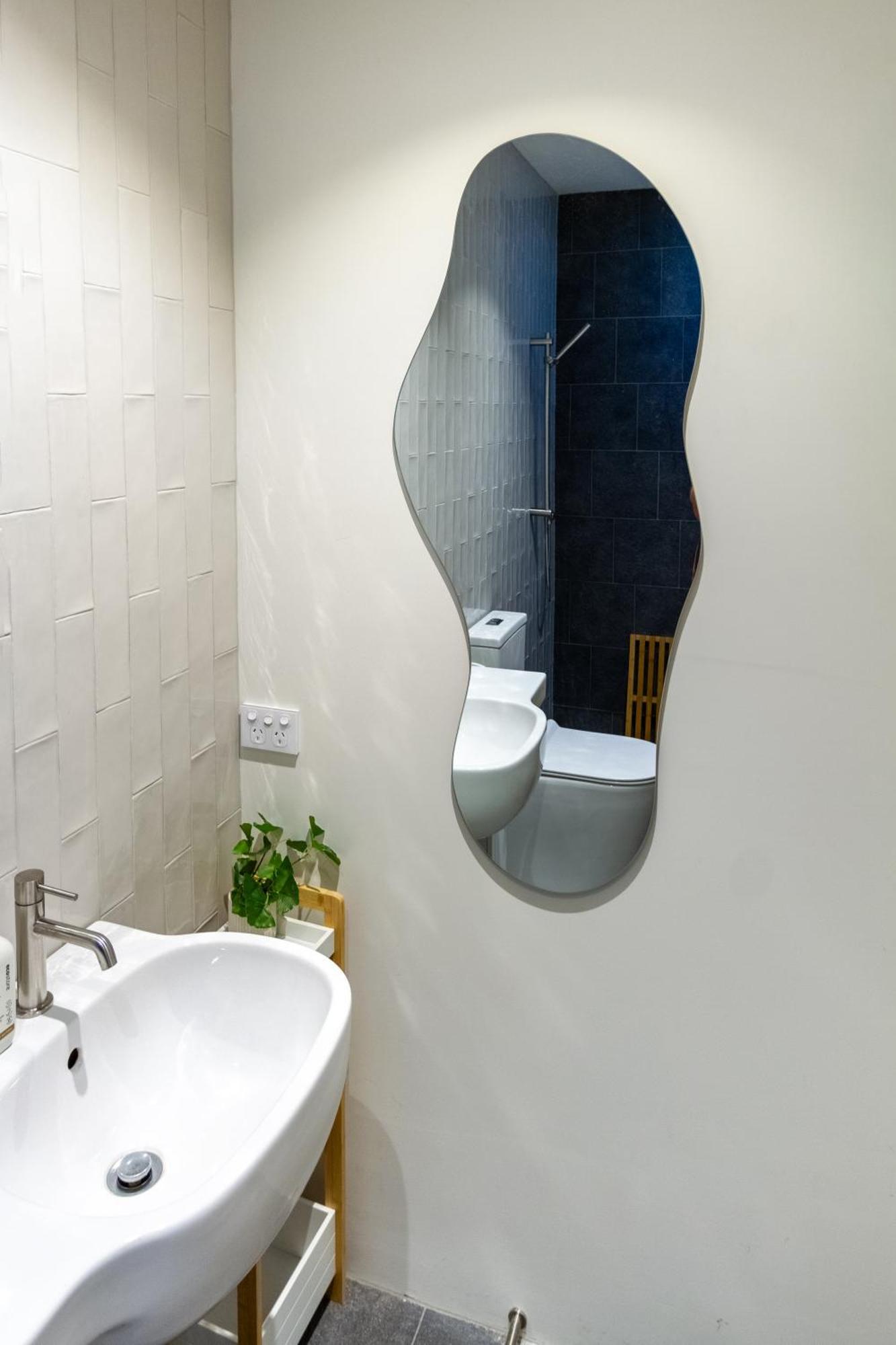 Apartment Luxury King With And Private Carpark *
