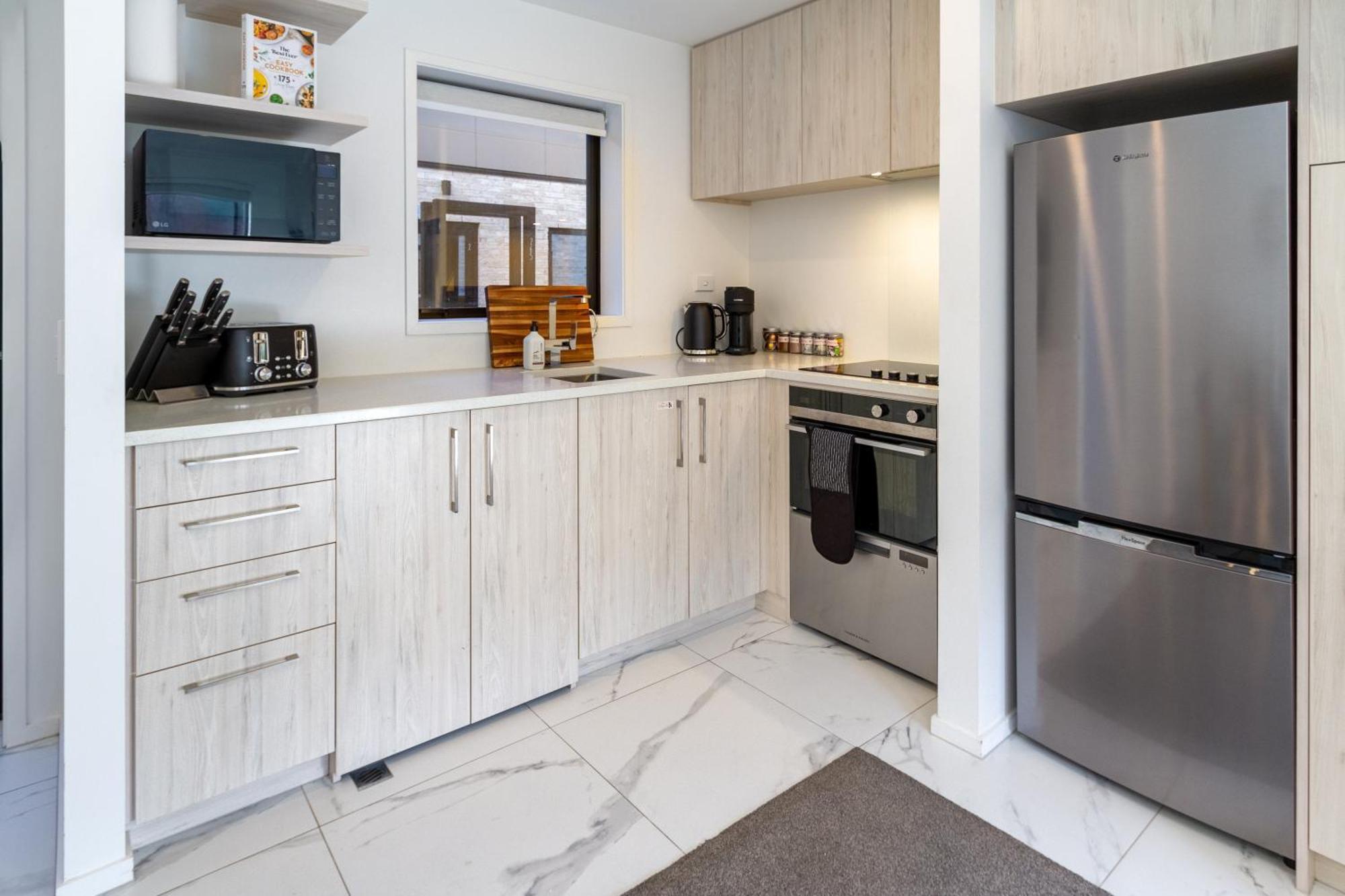 Enchanted Escape 2 Bed 2 Bath Cbd