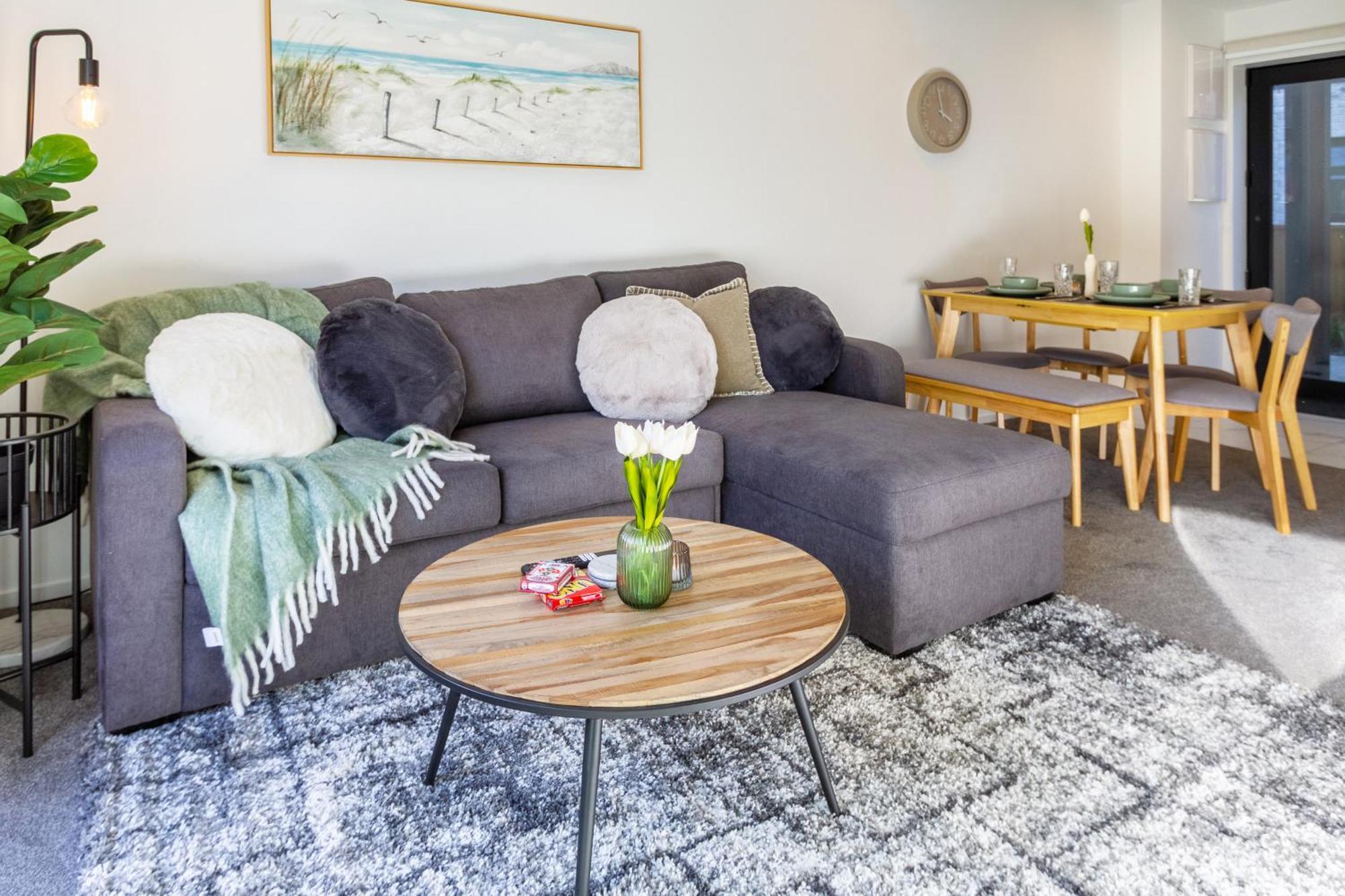 Enchanted Escape 2 Bed 2 Bath Cbd Apartment Christchurch