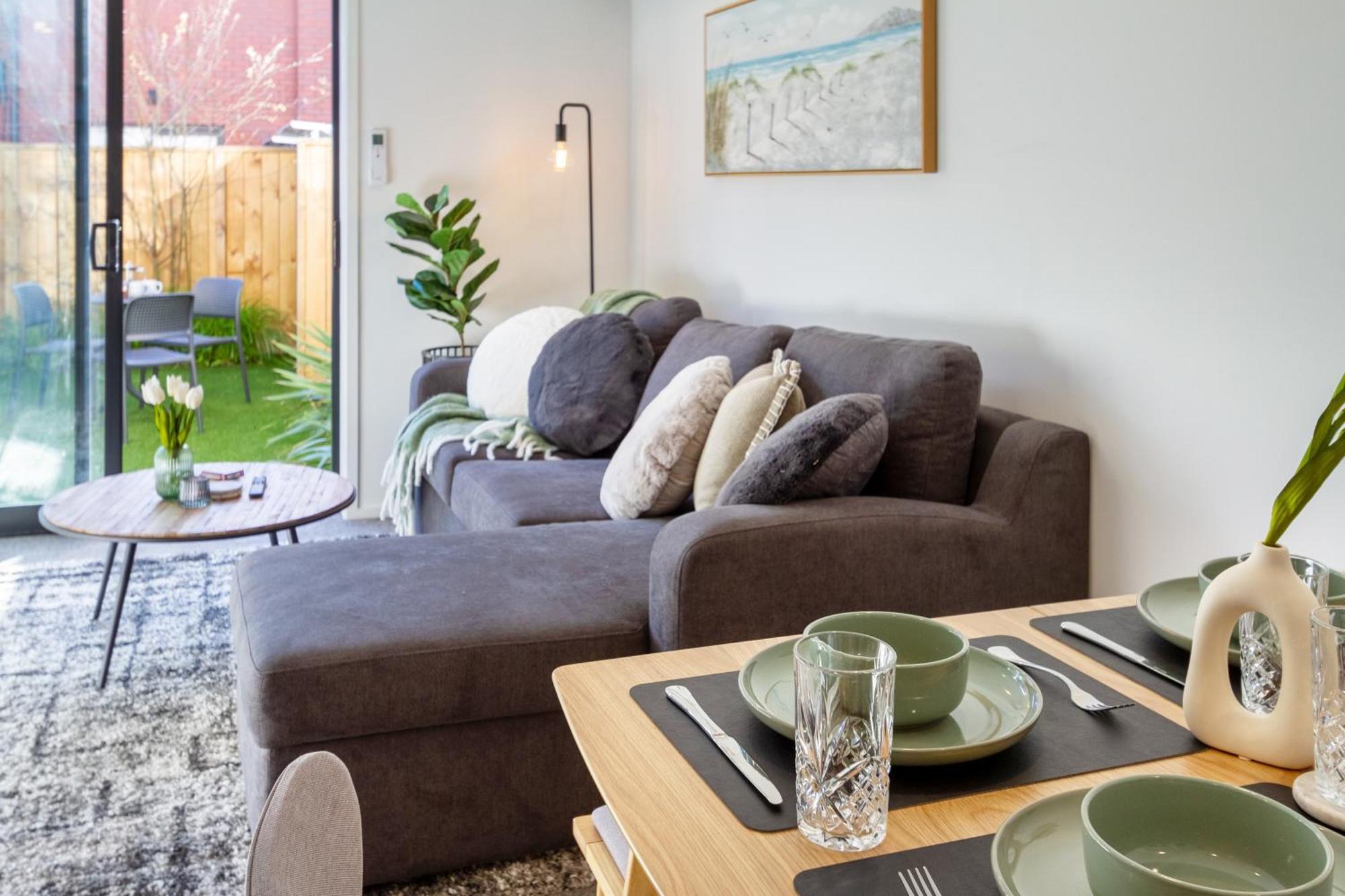 Enchanted Escape 2 Bed 2 Bath Cbd * Christchurch